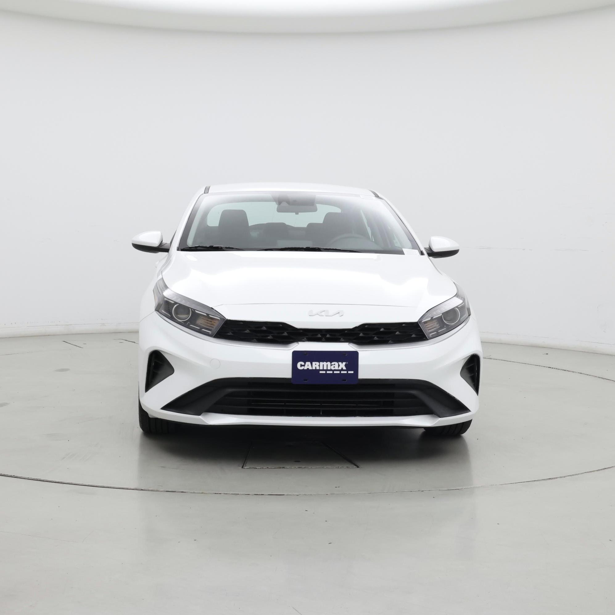 Thumbnail: 2023 Kia Forte - 5