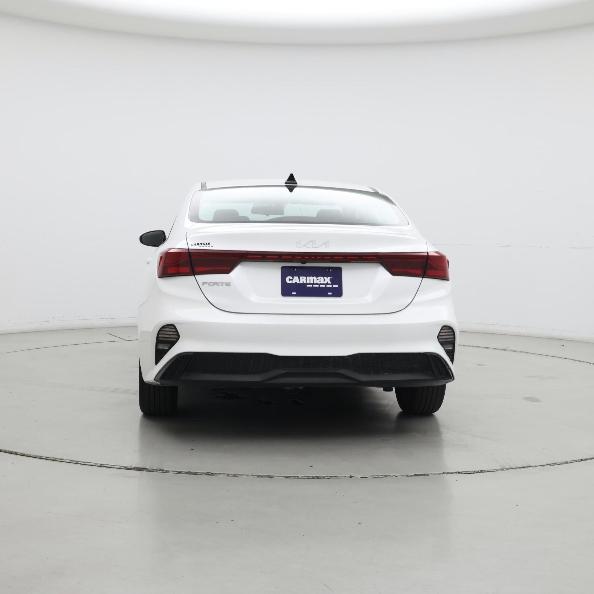 Thumbnail: 2023 Kia Forte - 6