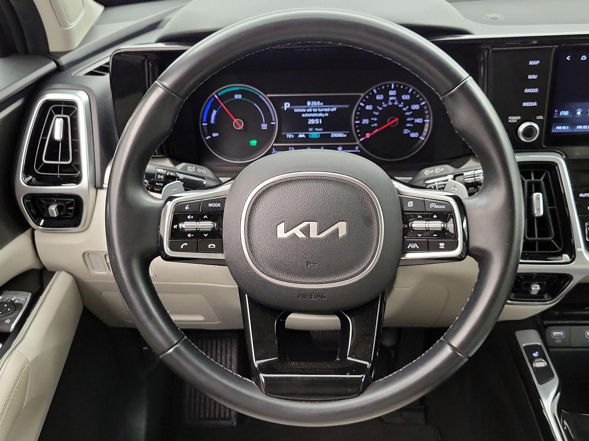 Thumbnail: 2022 Kia Sorento - 10