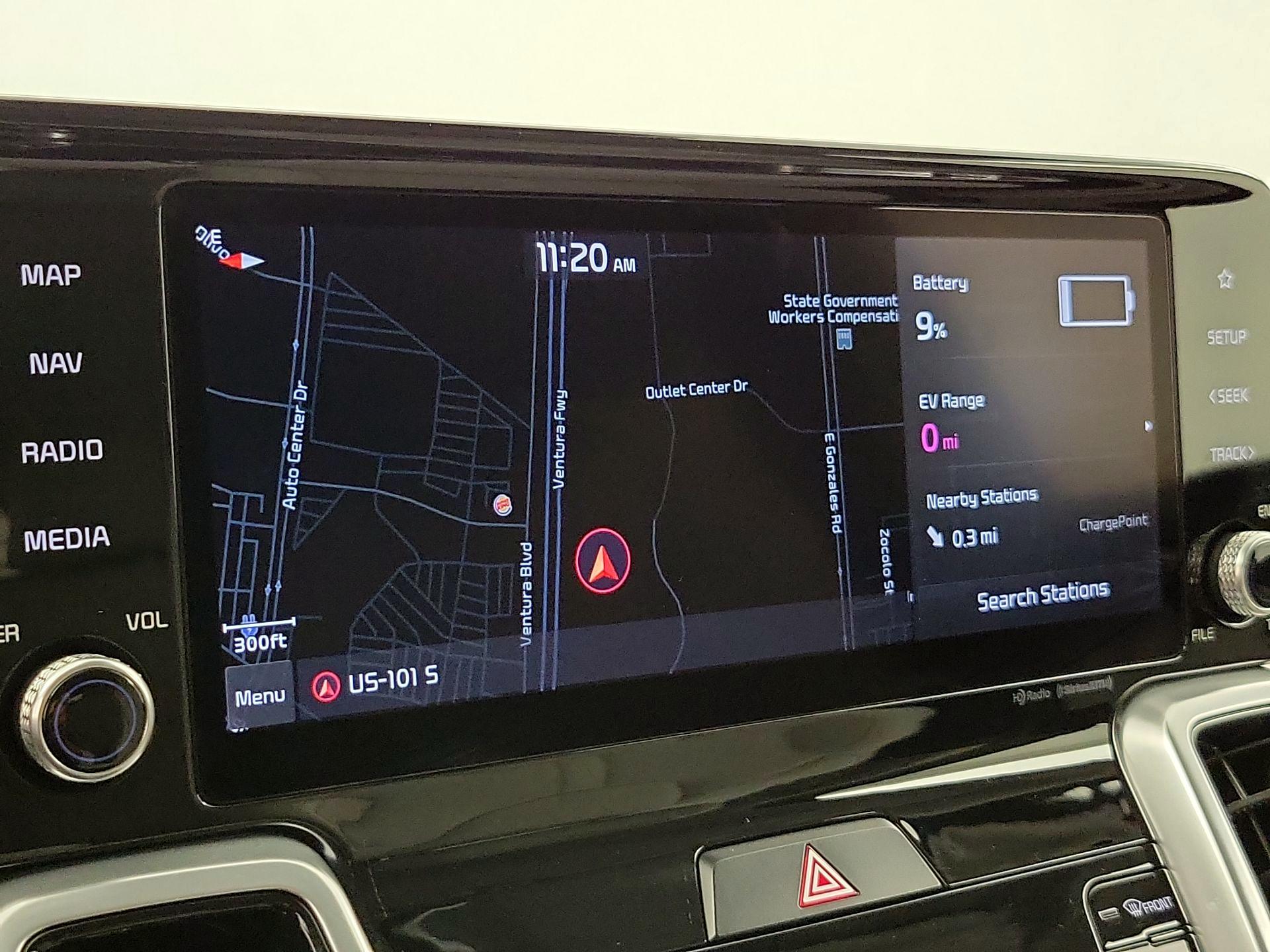 Thumbnail: 2022 Kia Sorento - 14