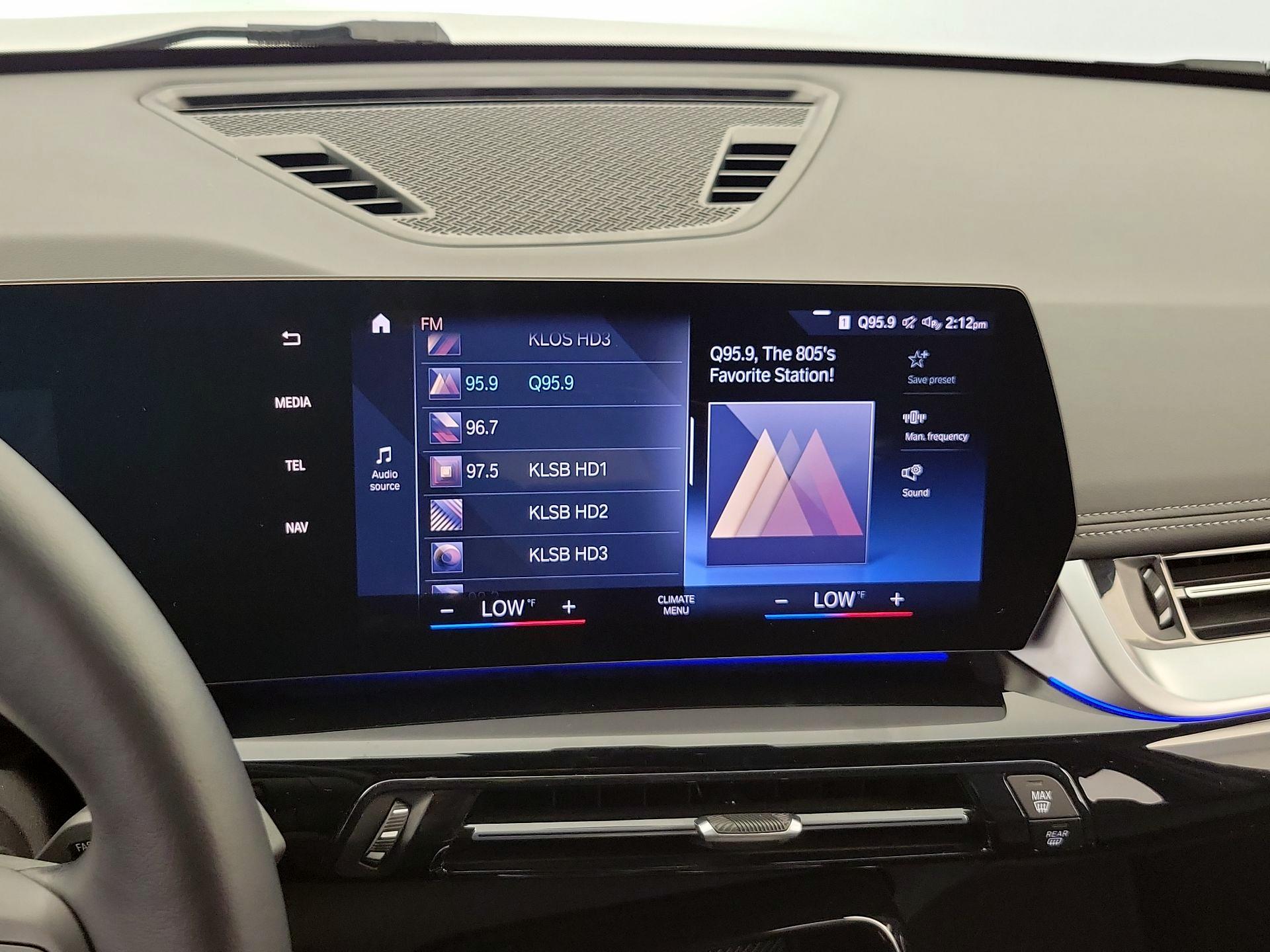 Thumbnail: 2023 BMW X1 - 16