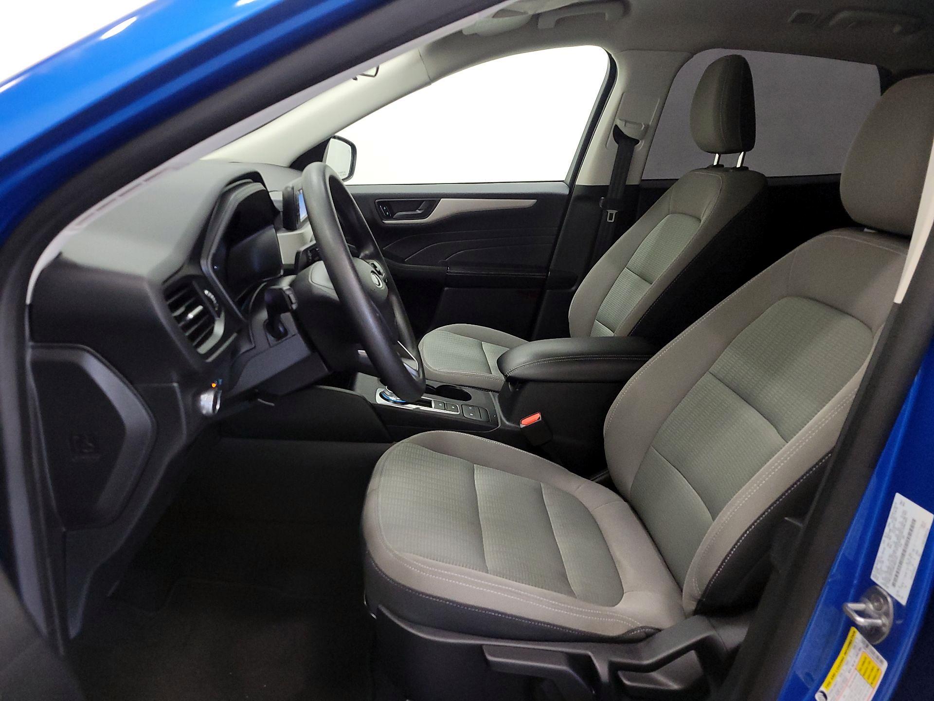 Thumbnail: 2021 Ford Escape - 11