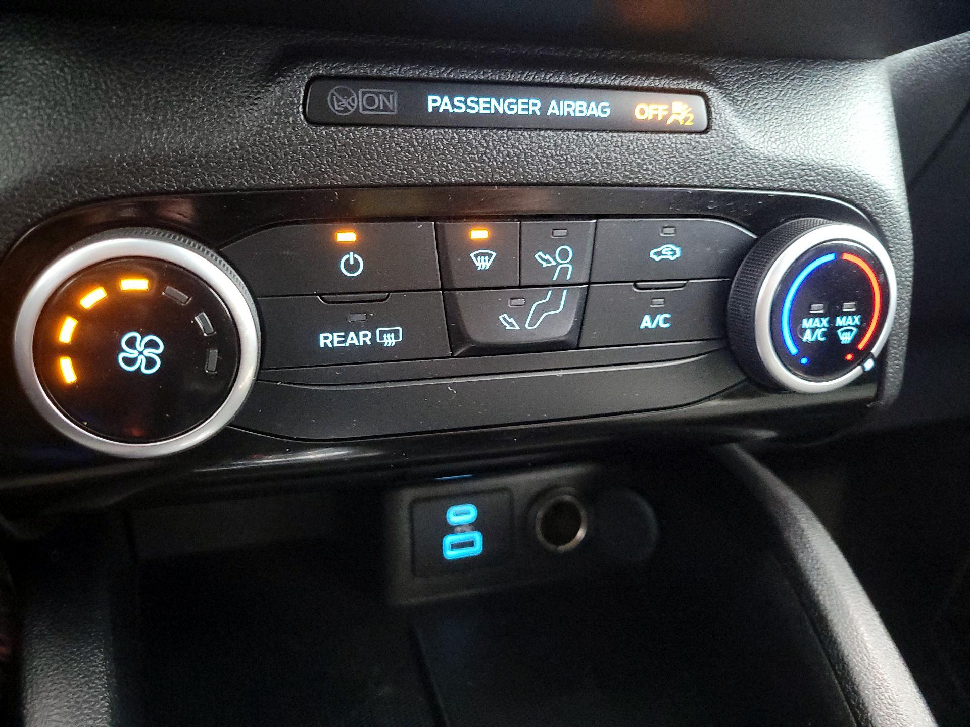 Thumbnail: 2021 Ford Escape - 16