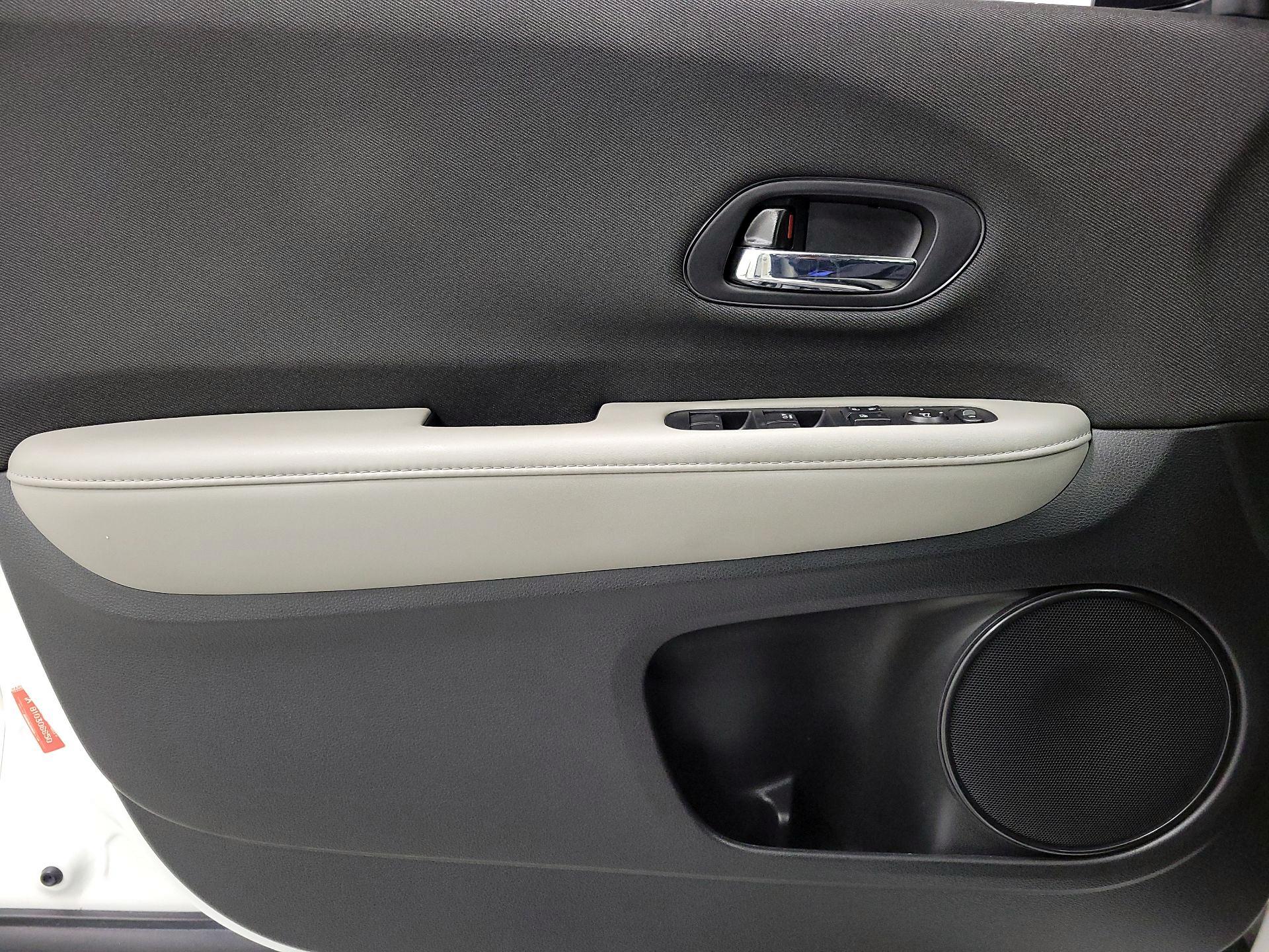 Thumbnail: 2022 Honda HR-V - 12