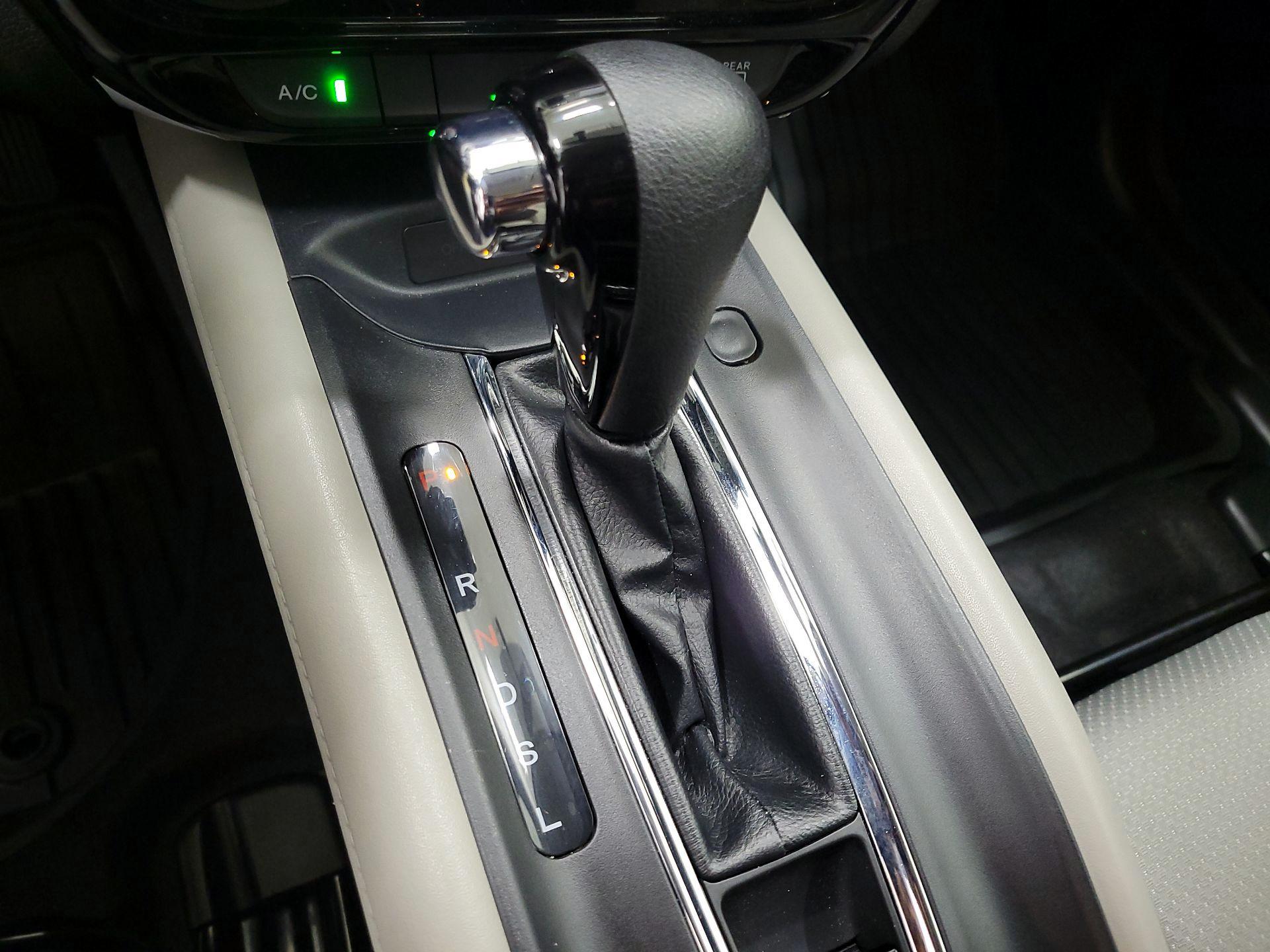 Thumbnail: 2022 Honda HR-V - 17