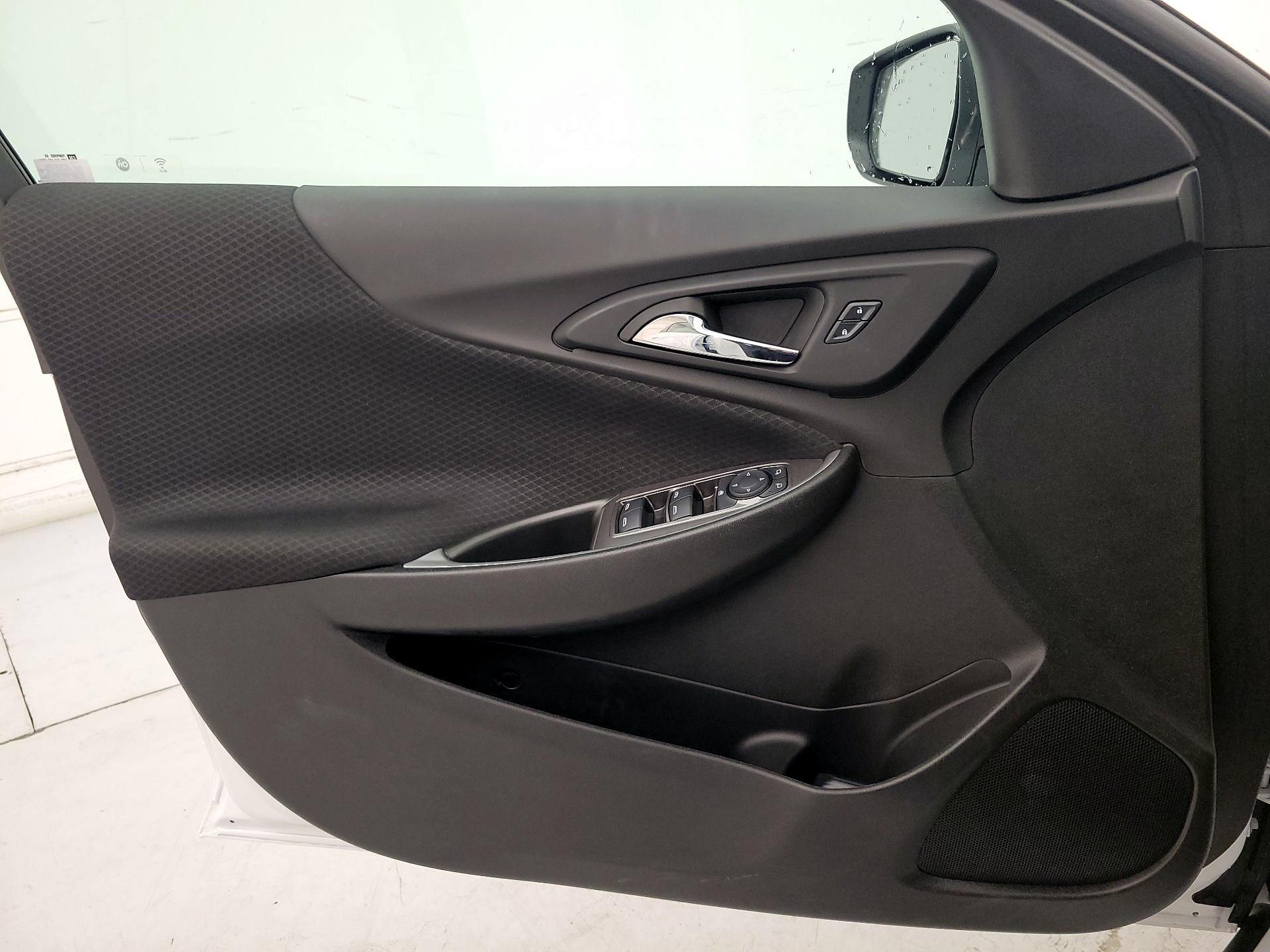 Thumbnail: 2025 Chevrolet Malibu - 12