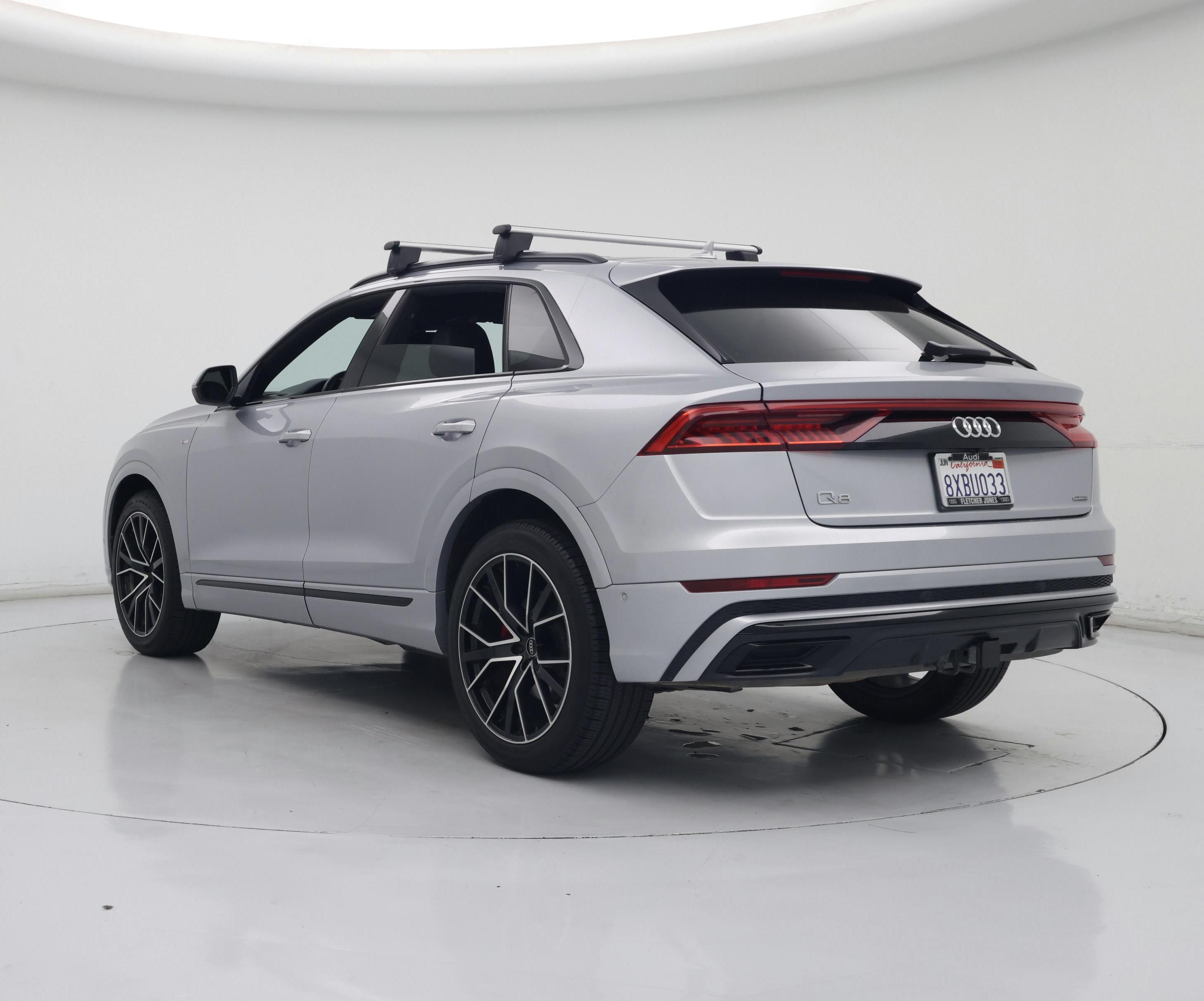 Thumbnail: 2021 Audi Q8 - 2