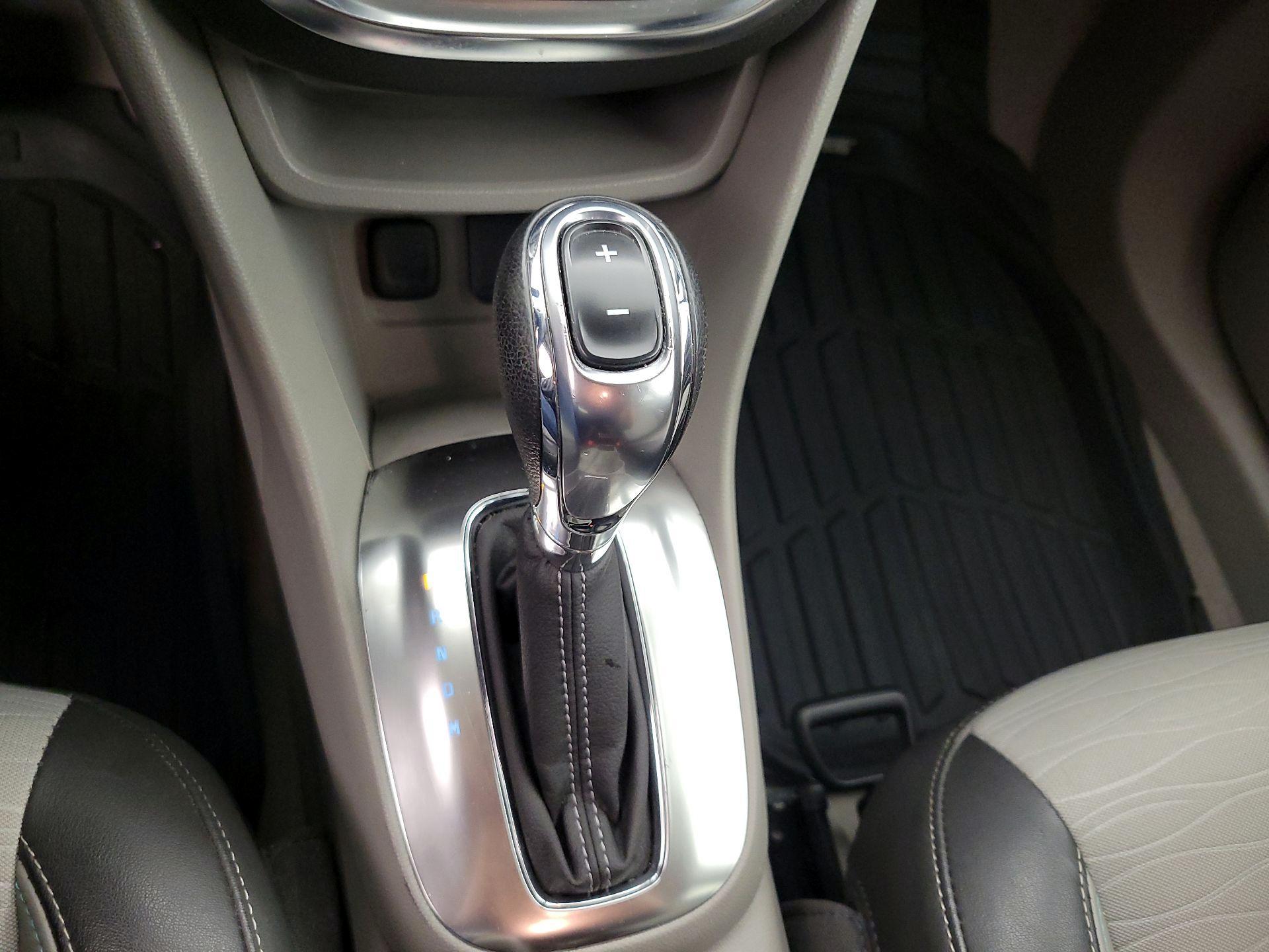 Thumbnail: 2016 Buick Encore - 17