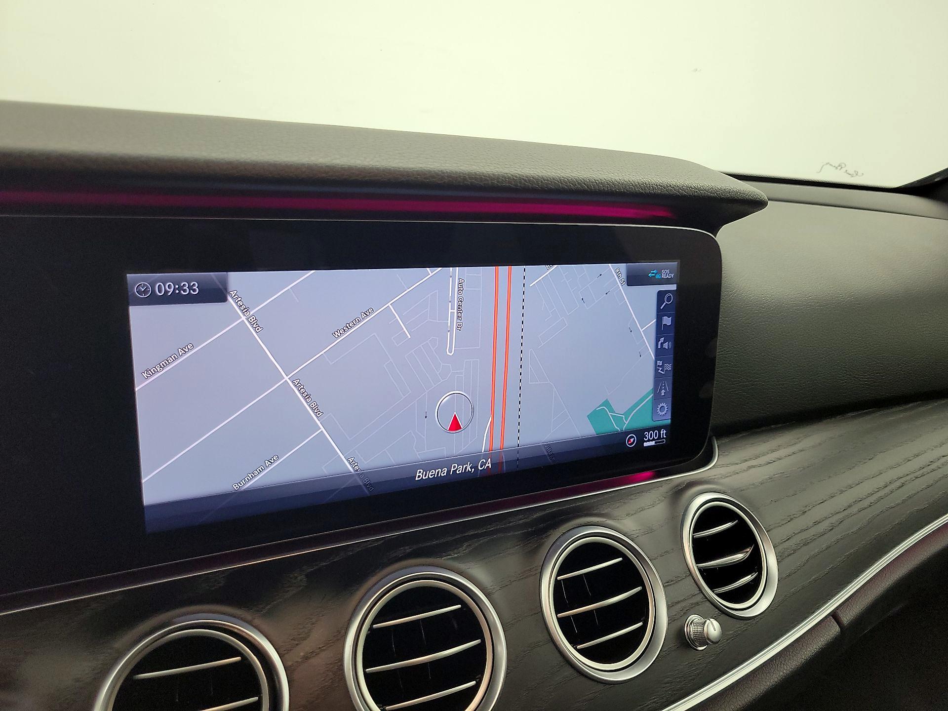 Thumbnail: 2020 Mercedes-Benz E-Class - 14