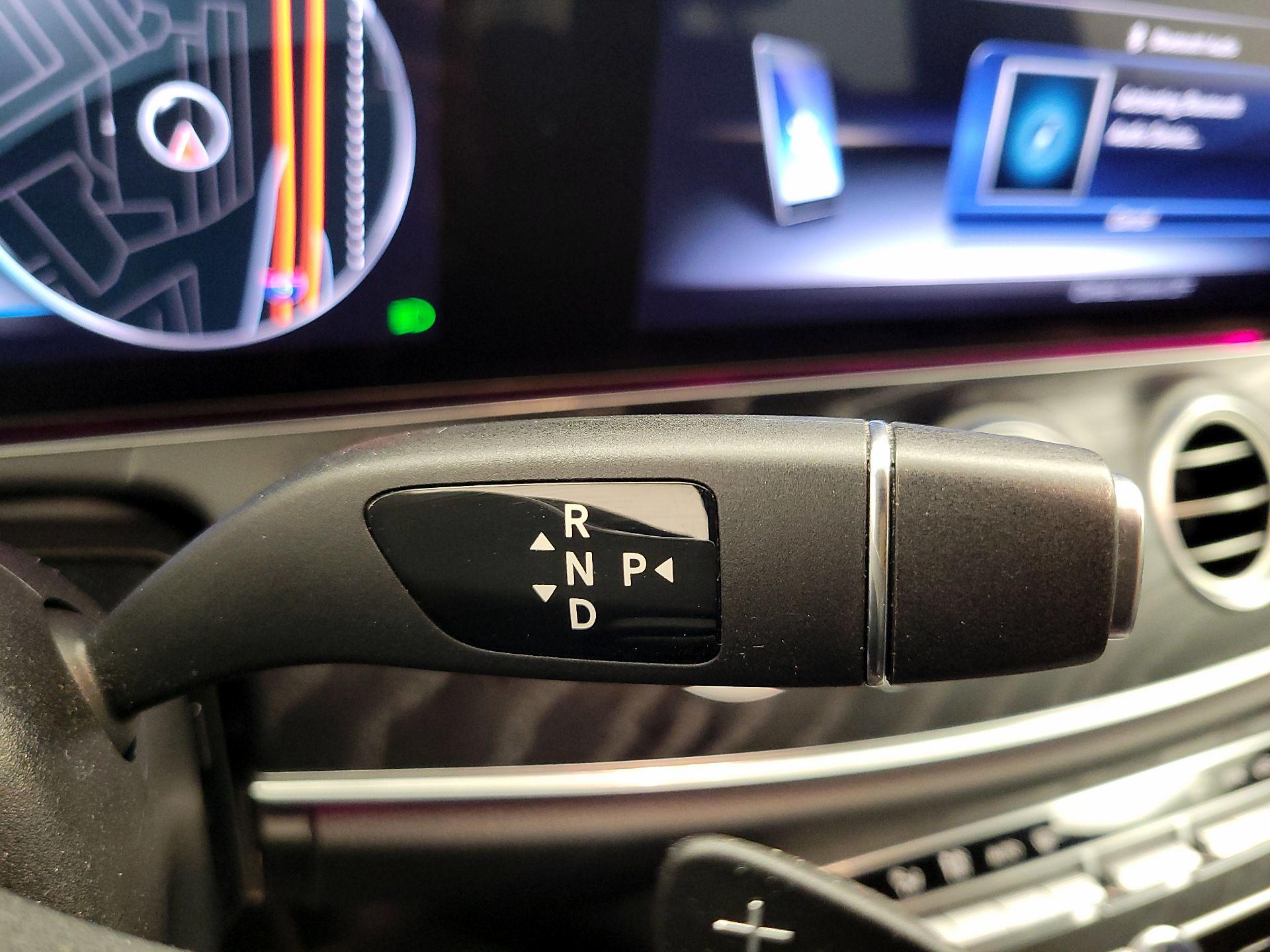 Thumbnail: 2020 Mercedes-Benz E-Class - 18