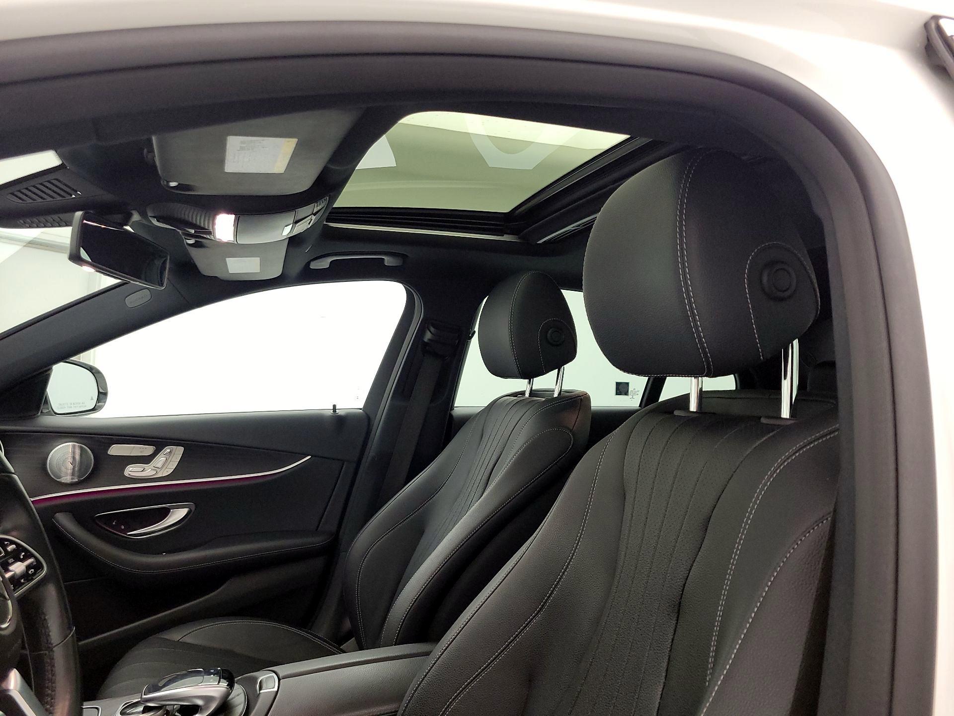 Thumbnail: 2020 Mercedes-Benz E-Class - 19