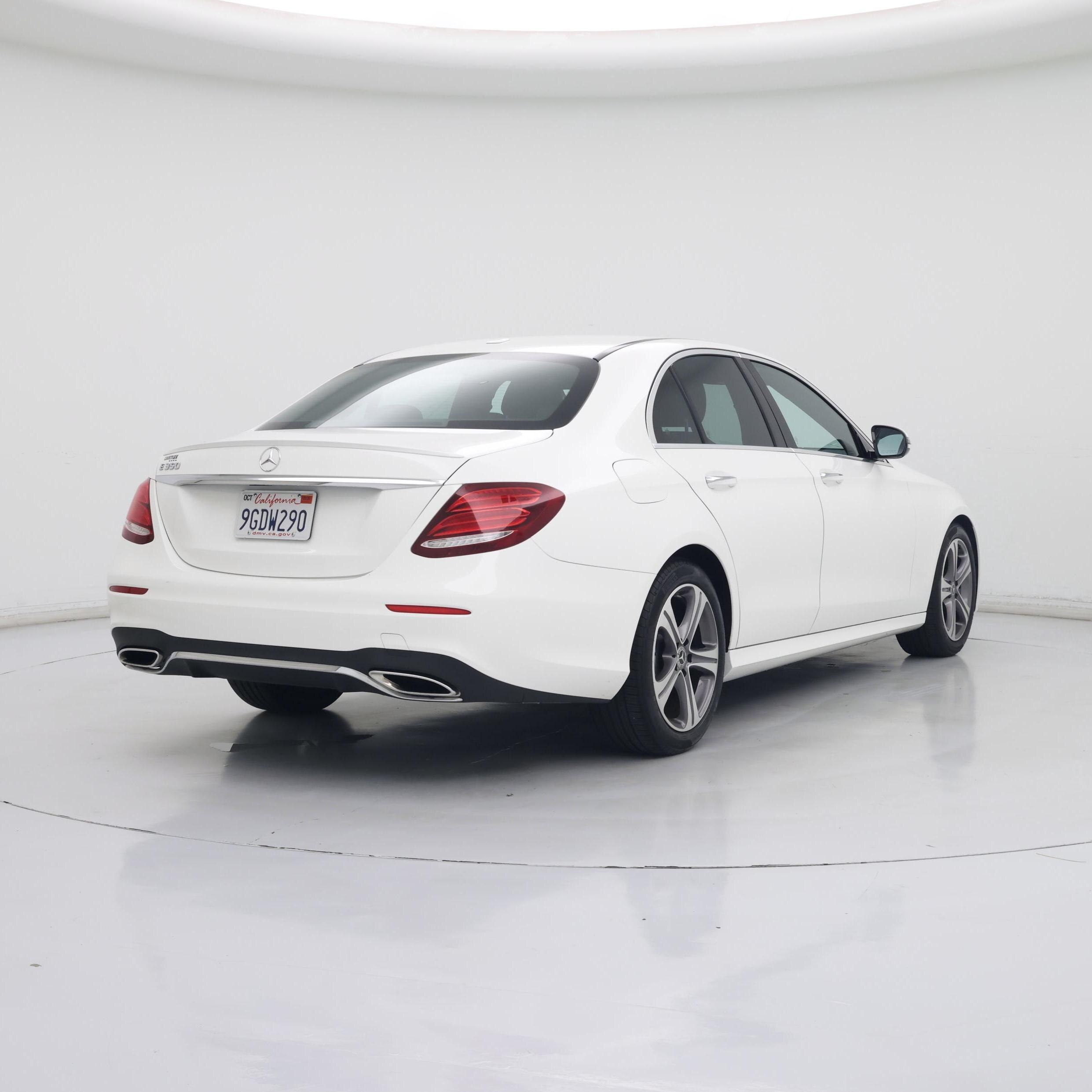 Thumbnail: 2020 Mercedes-Benz E-Class - 8