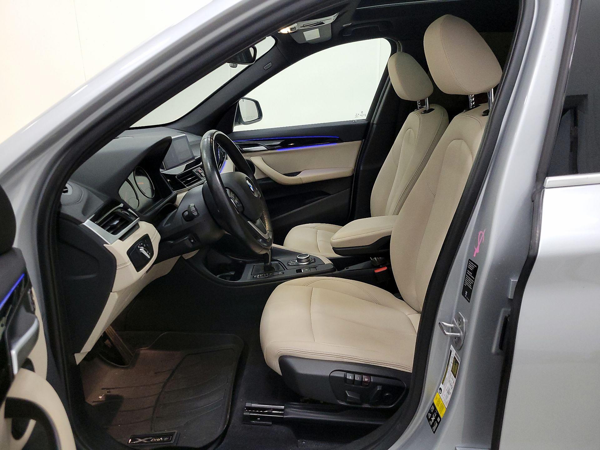 Thumbnail: 2021 BMW X1 - 11