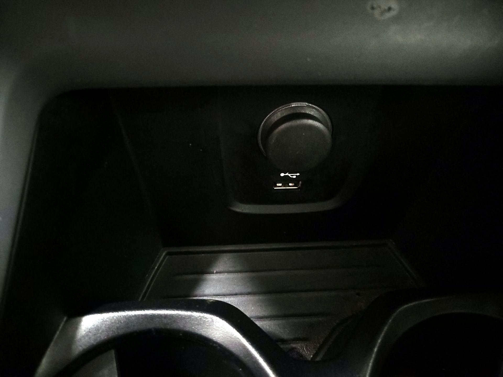 Thumbnail: 2021 BMW X1 - 18