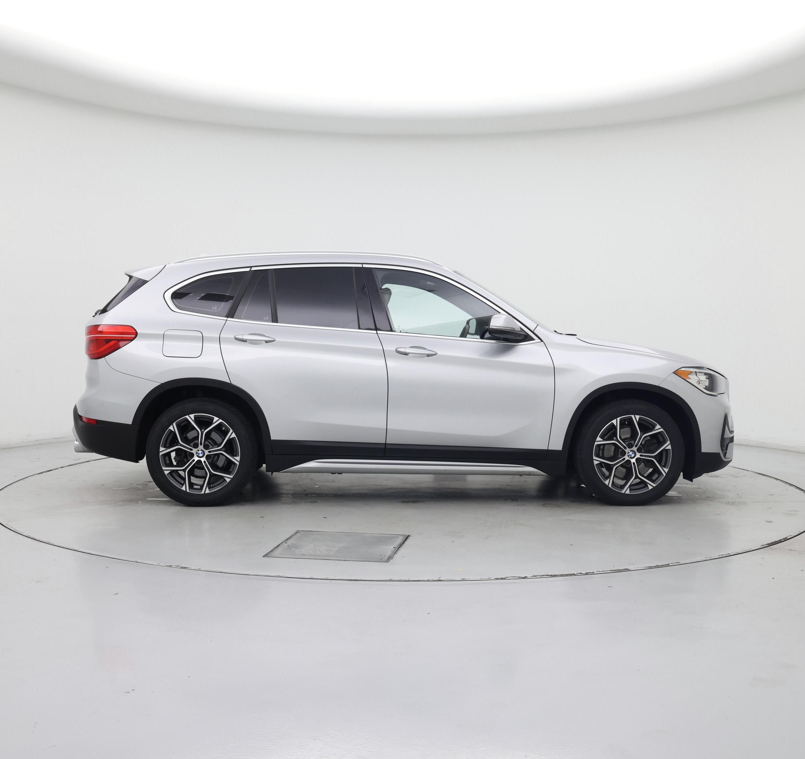 Thumbnail: 2021 BMW X1 - 7
