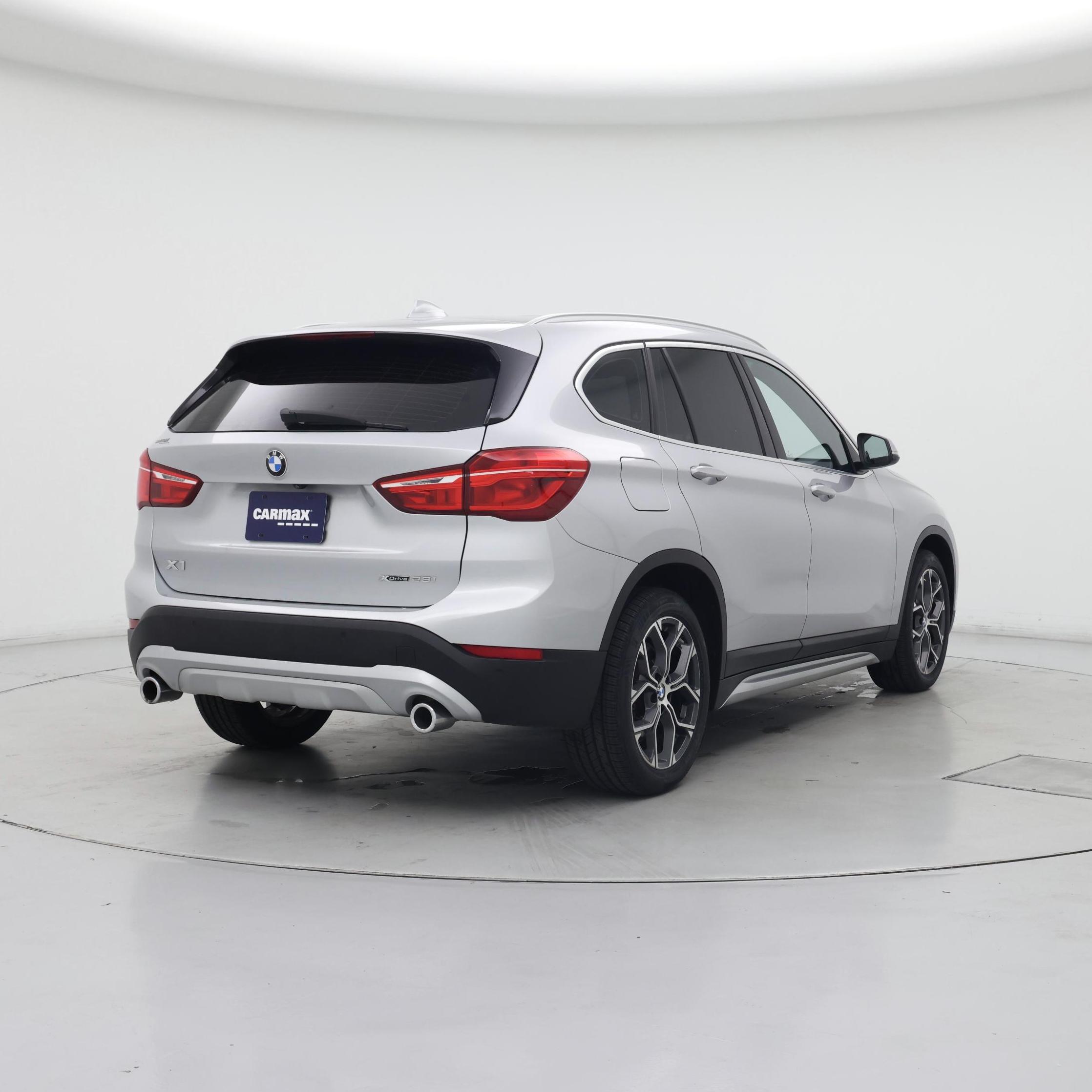 Thumbnail: 2021 BMW X1 - 8