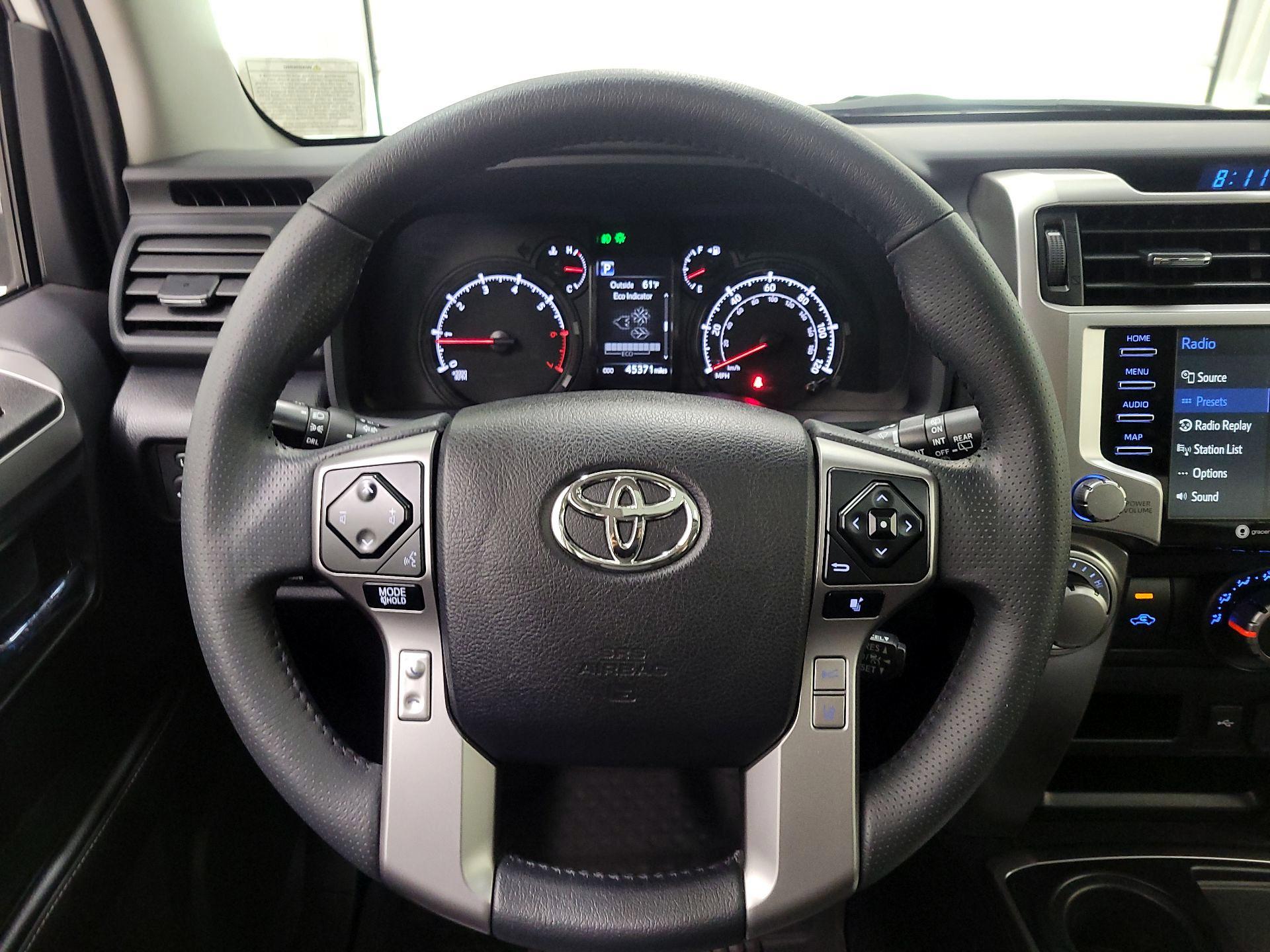 Thumbnail: 2022 Toyota 4Runner - 10