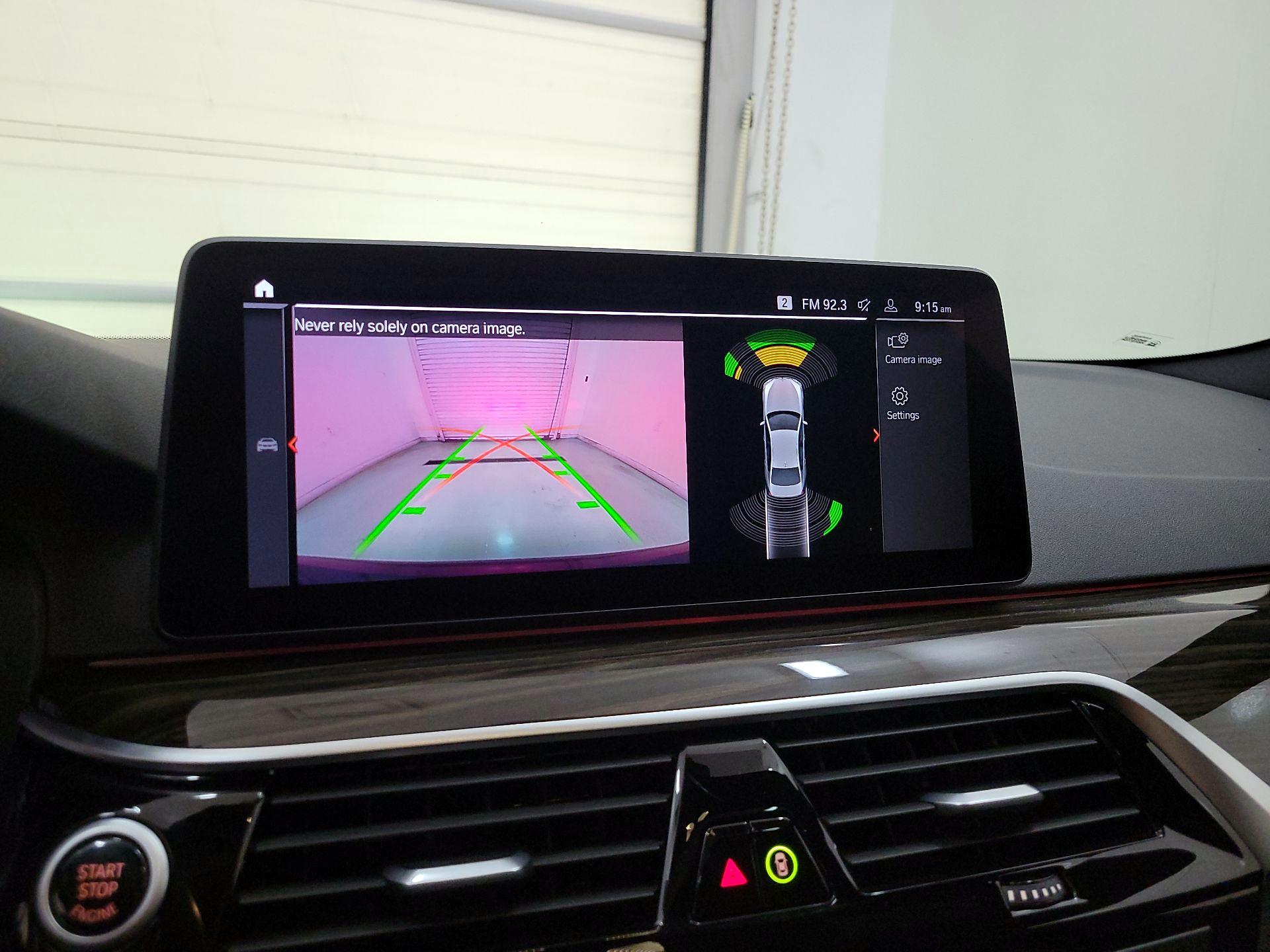 Thumbnail: 2022 BMW 5 Series - 15