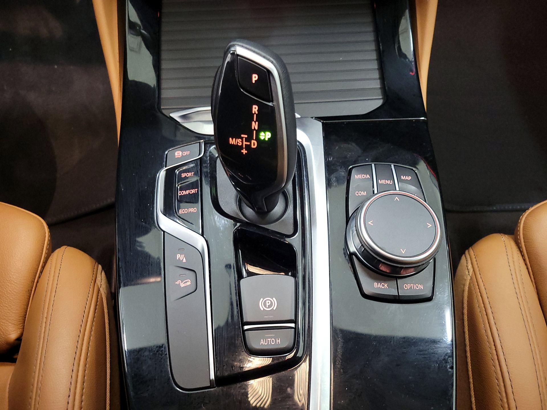 Thumbnail: 2021 BMW X4 - 18