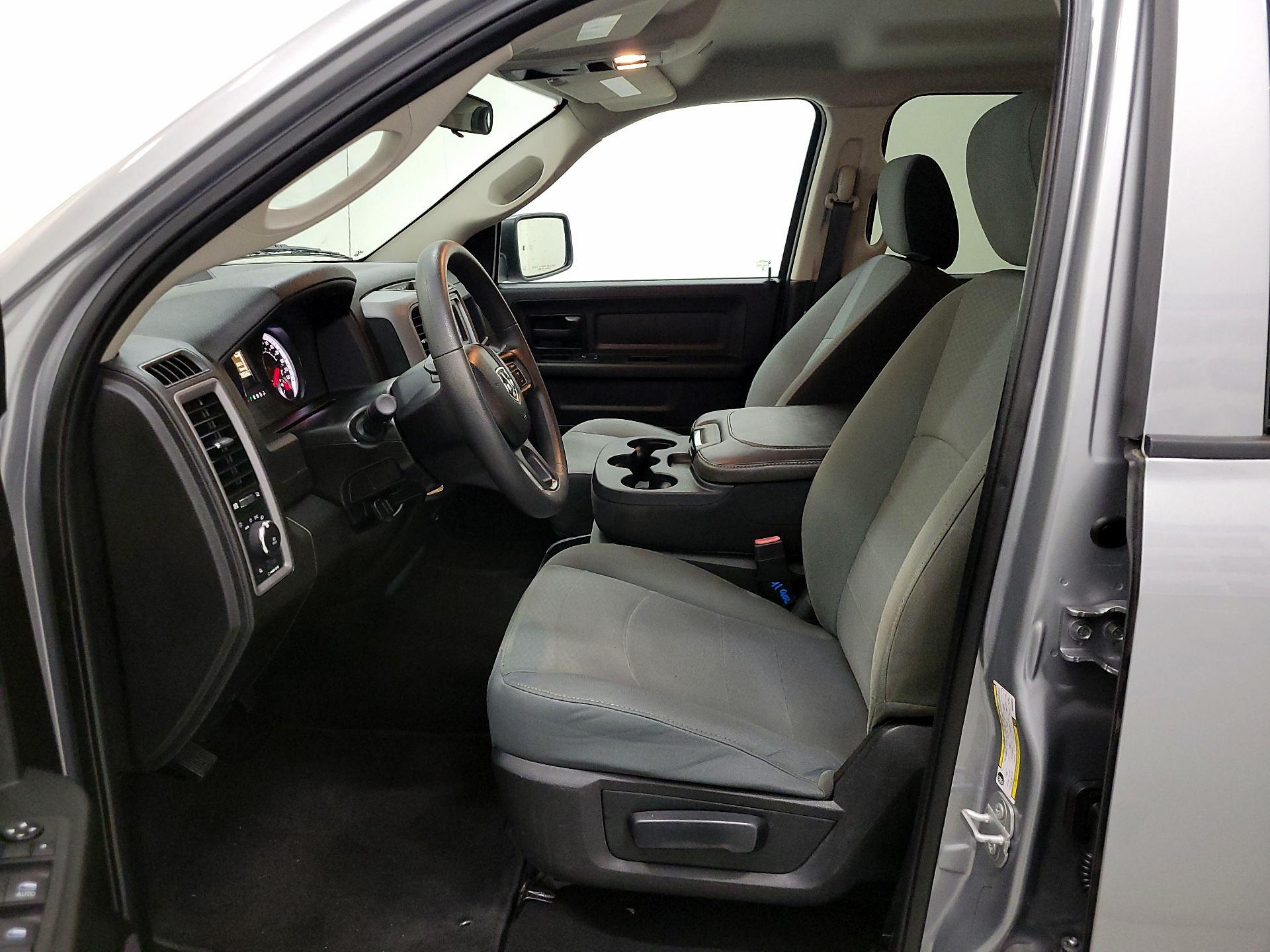 Thumbnail: 2023 RAM 1500 Classic - 11