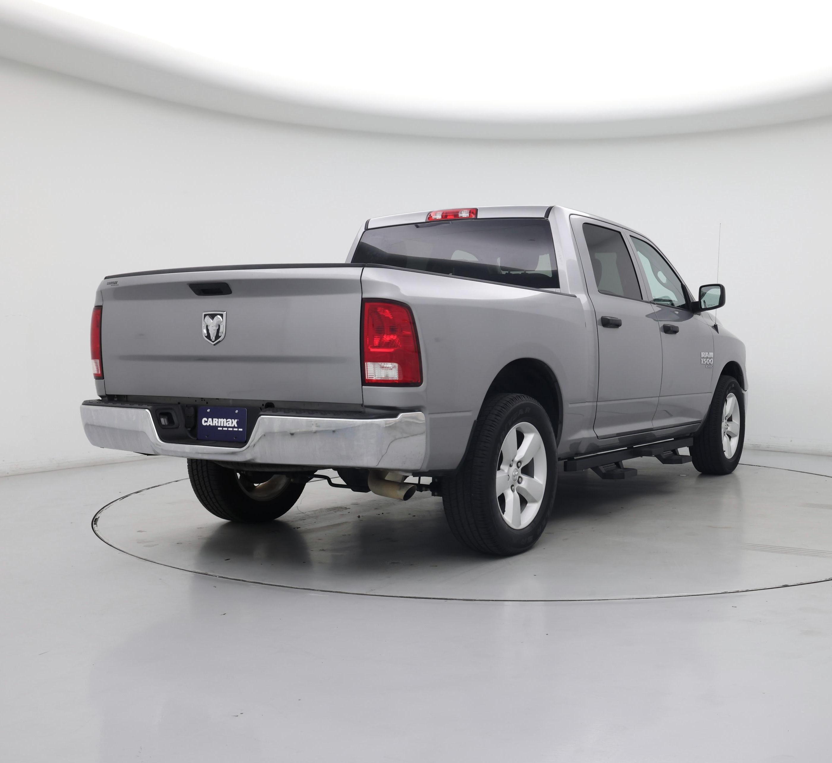 Thumbnail: 2023 RAM 1500 Classic - 8