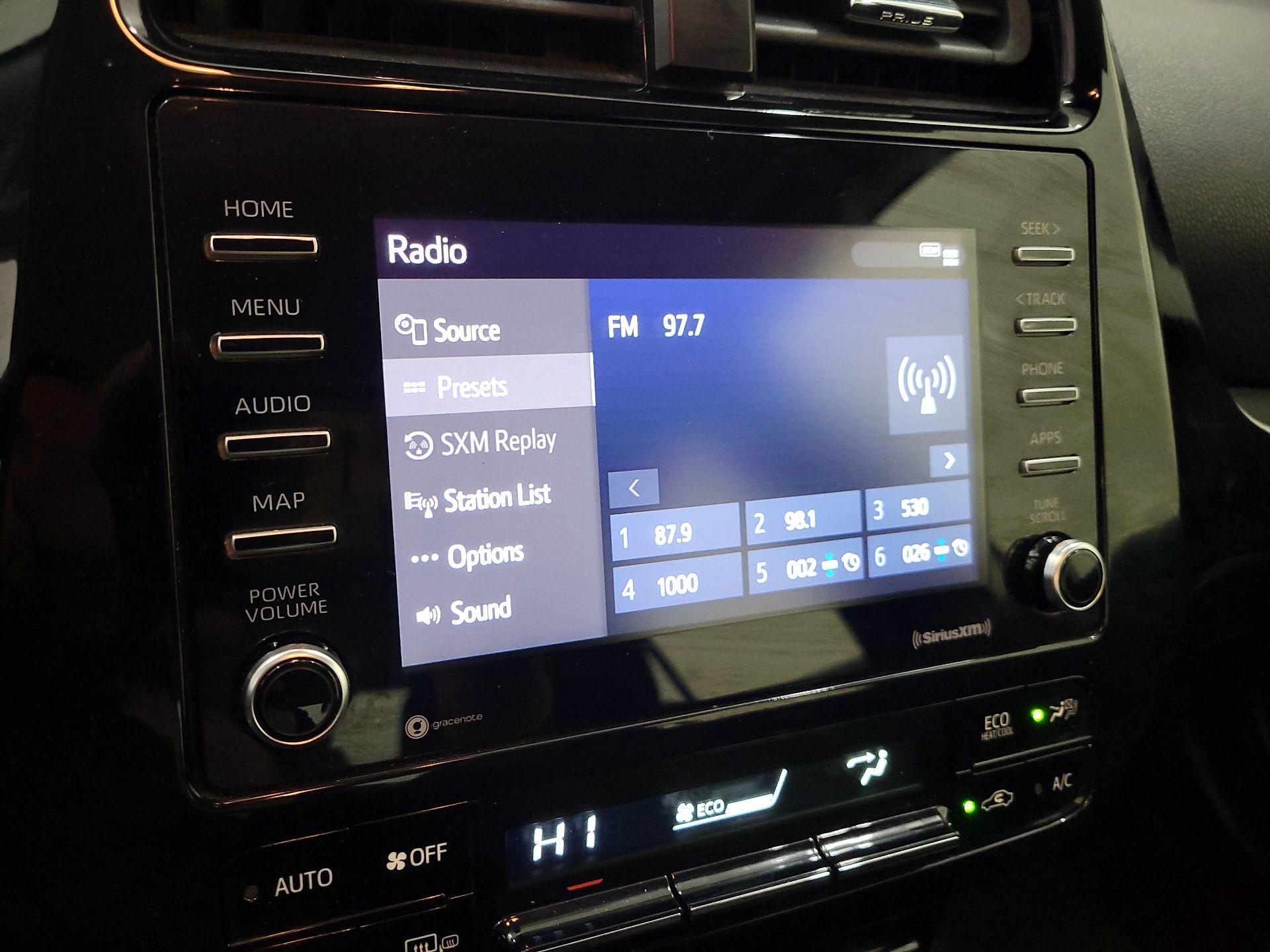 Thumbnail: 2021 Toyota Prius - 15