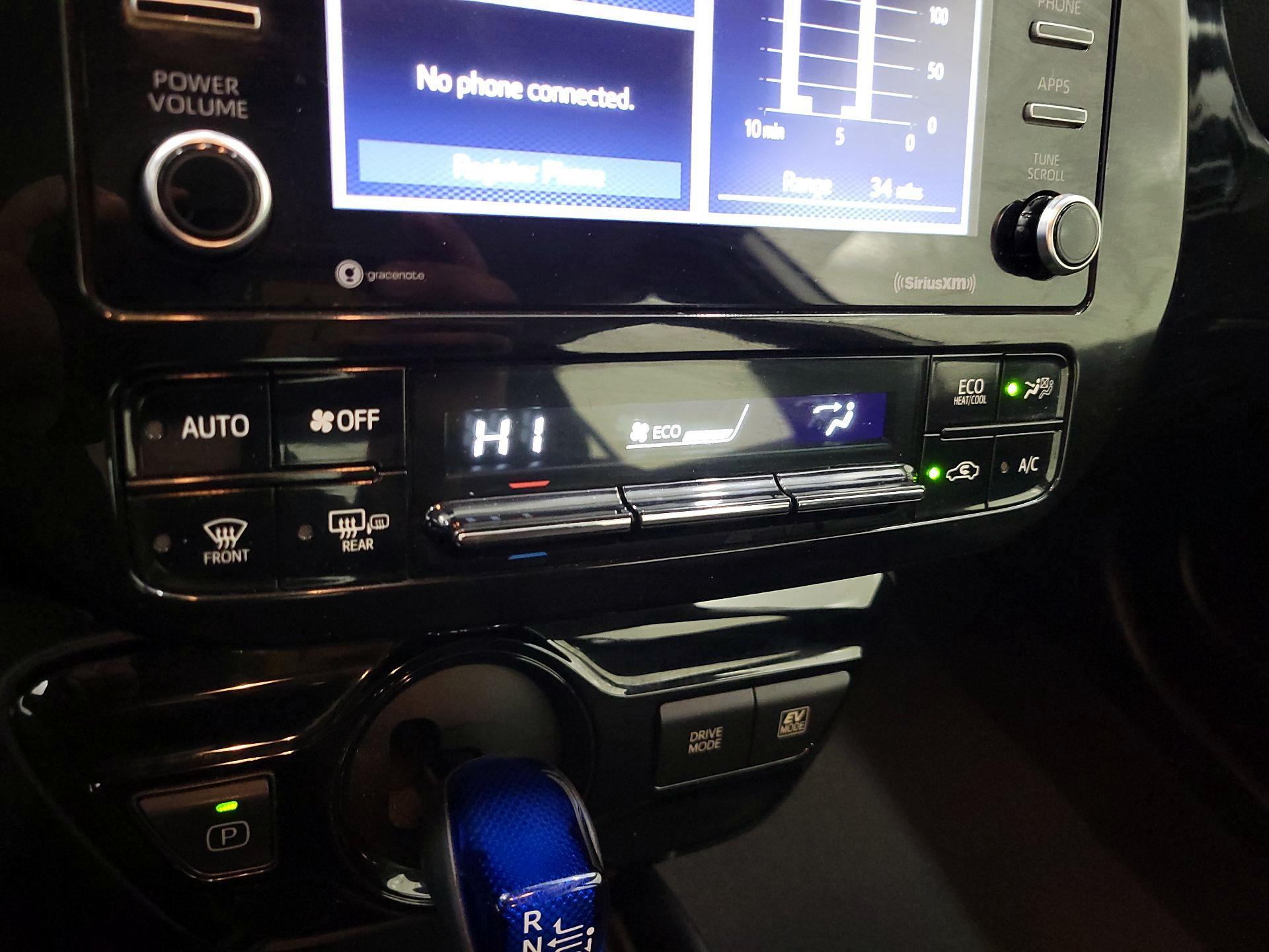 Thumbnail: 2021 Toyota Prius - 16