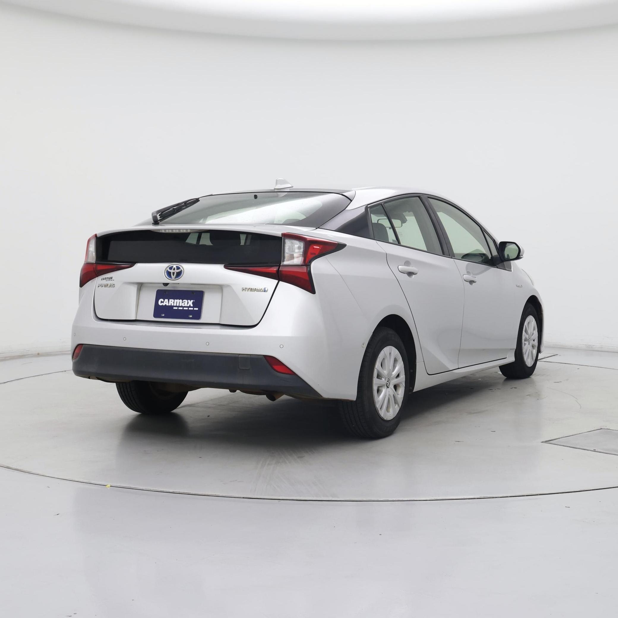 Thumbnail: 2021 Toyota Prius - 8