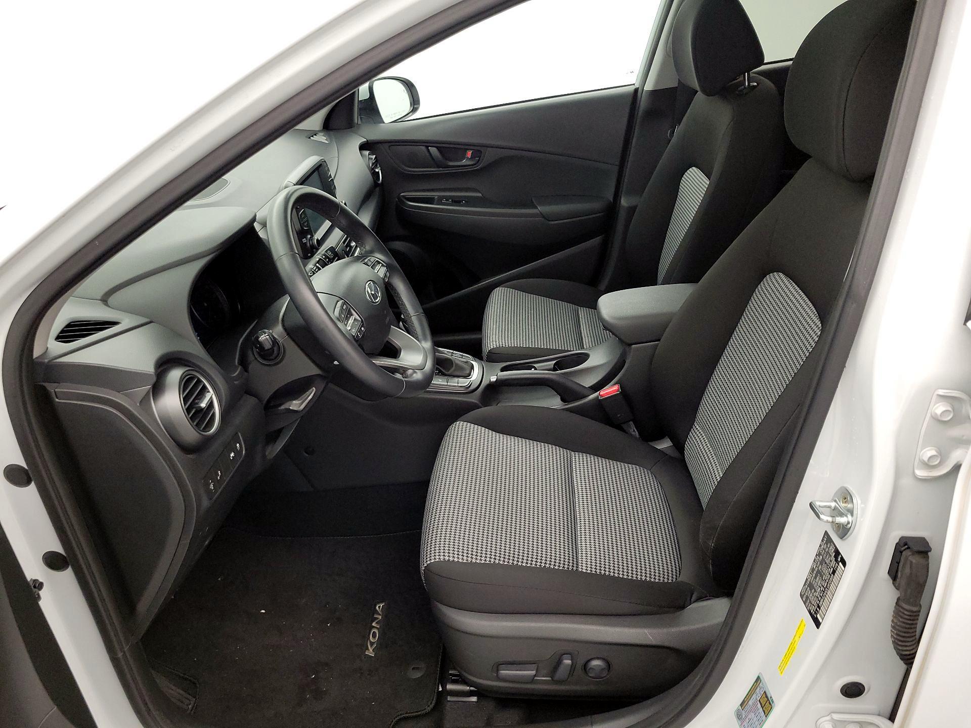 Thumbnail: 2020 Hyundai Kona - 11