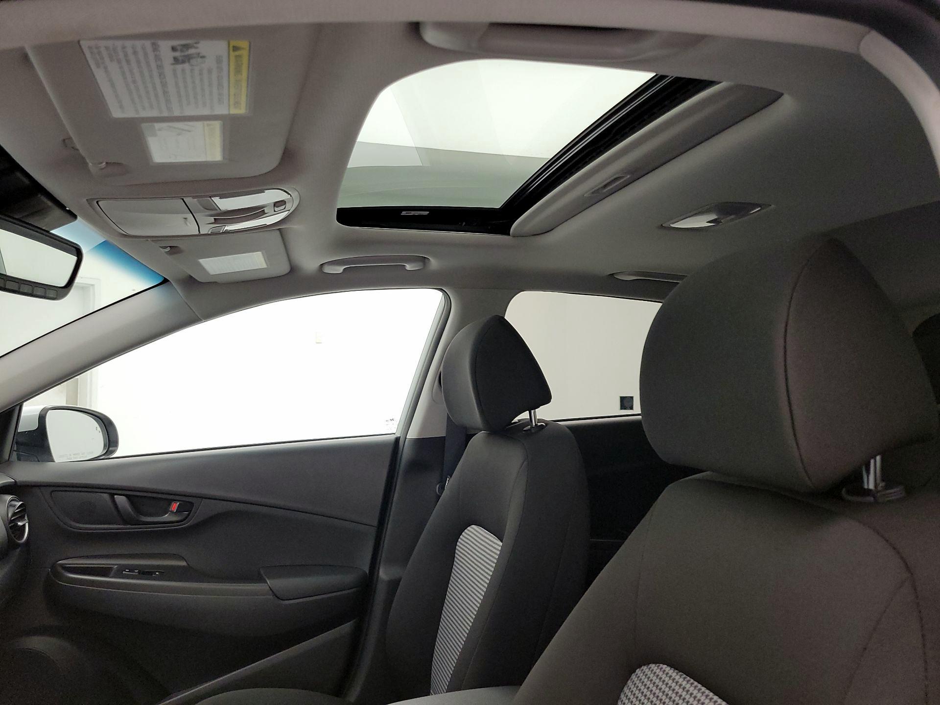 Thumbnail: 2020 Hyundai Kona - 18