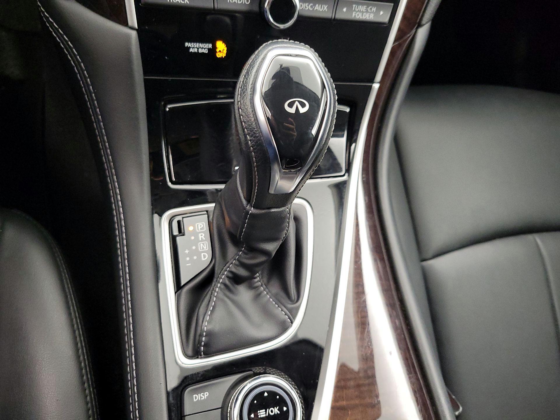 Thumbnail: 2019 INFINITI Q50 - 17