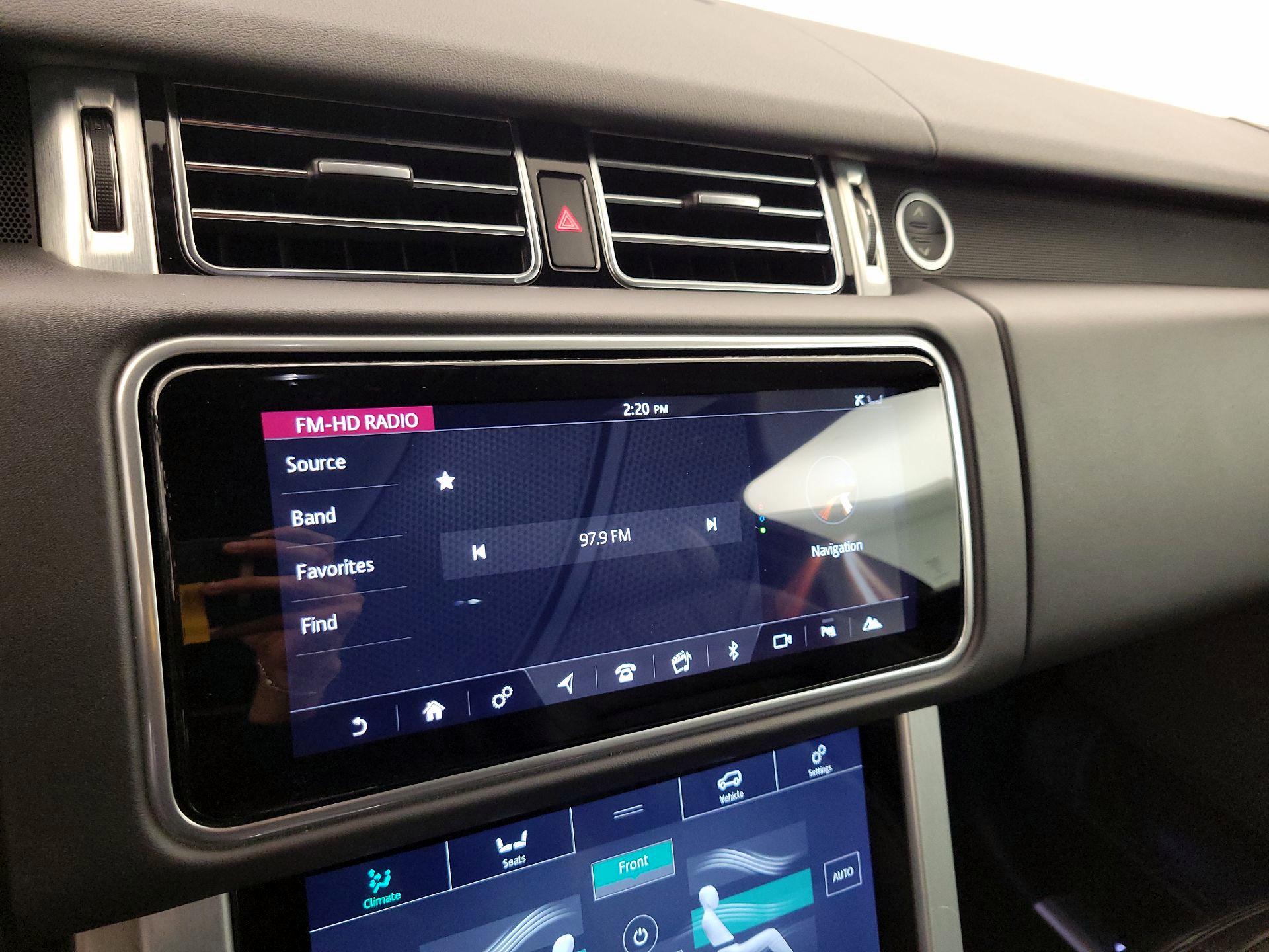 Thumbnail: 2022 Land Rover Range Rover - 14