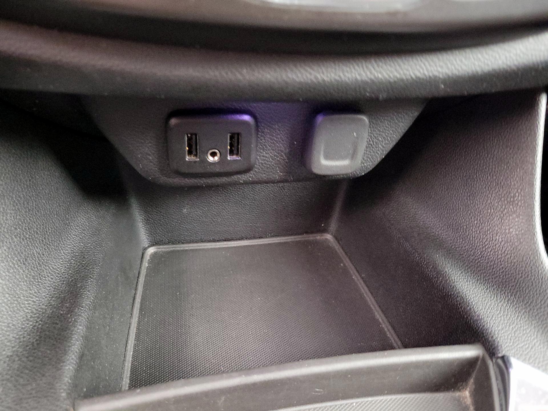 Thumbnail: 2018 Chevrolet Traverse - 19