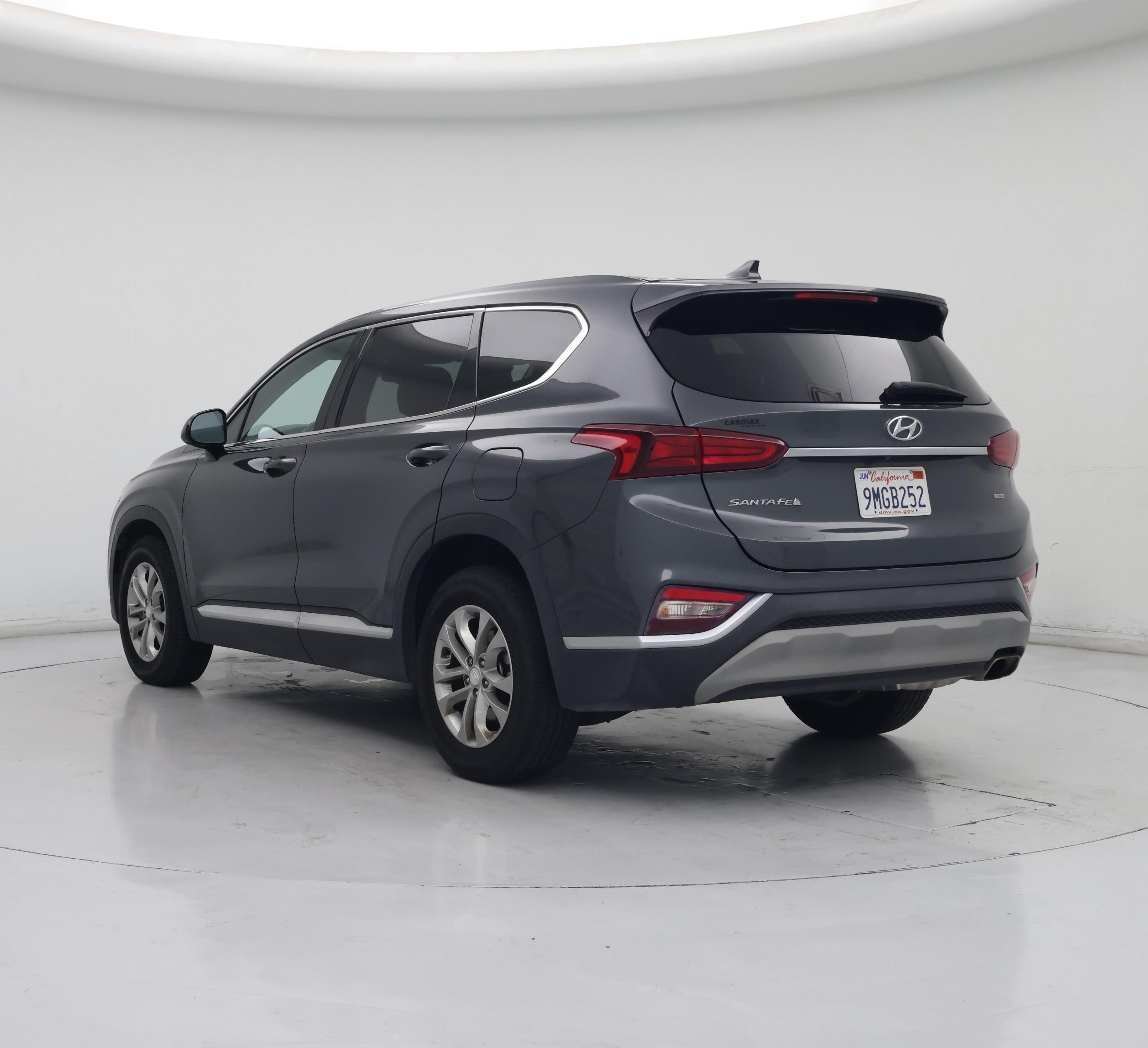 Thumbnail: 2020 Hyundai Santa Fe - 2