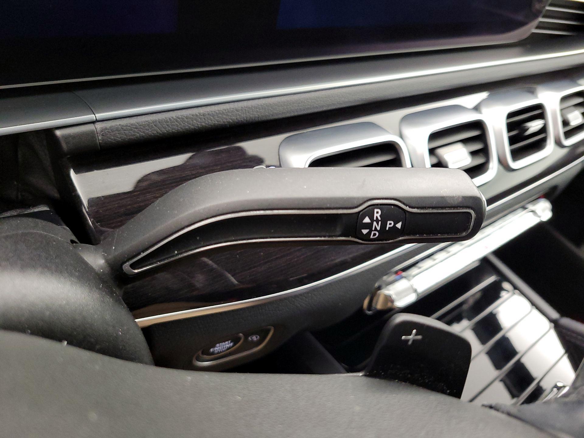 Thumbnail: 2020 Mercedes-Benz GLE - 18