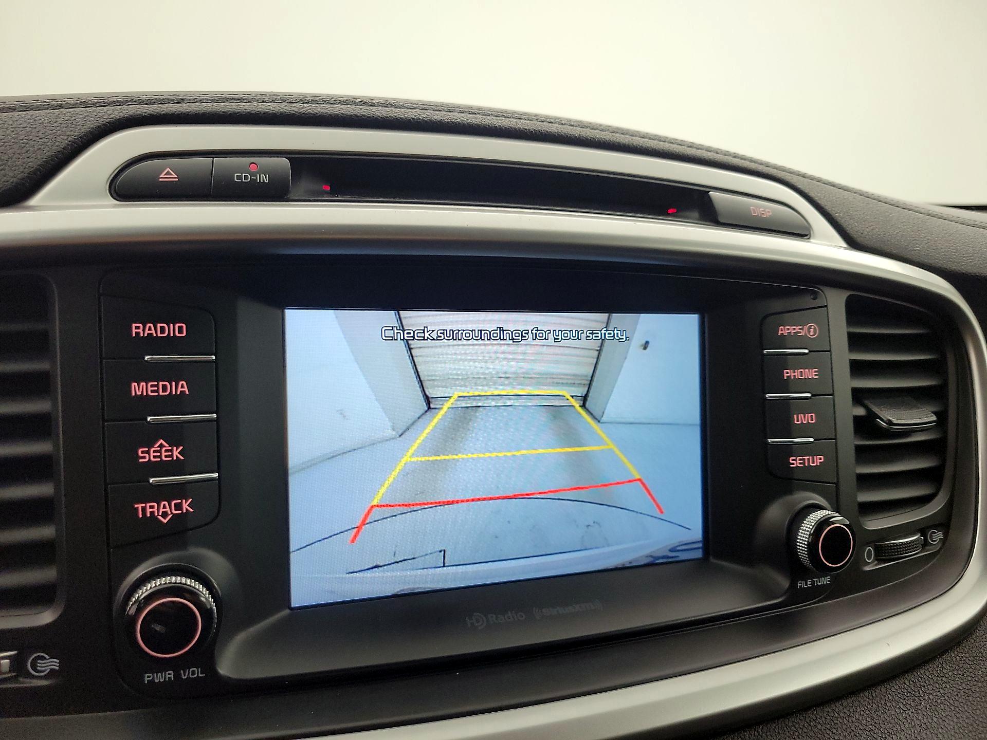 Thumbnail: 2017 Kia Sorento - 14