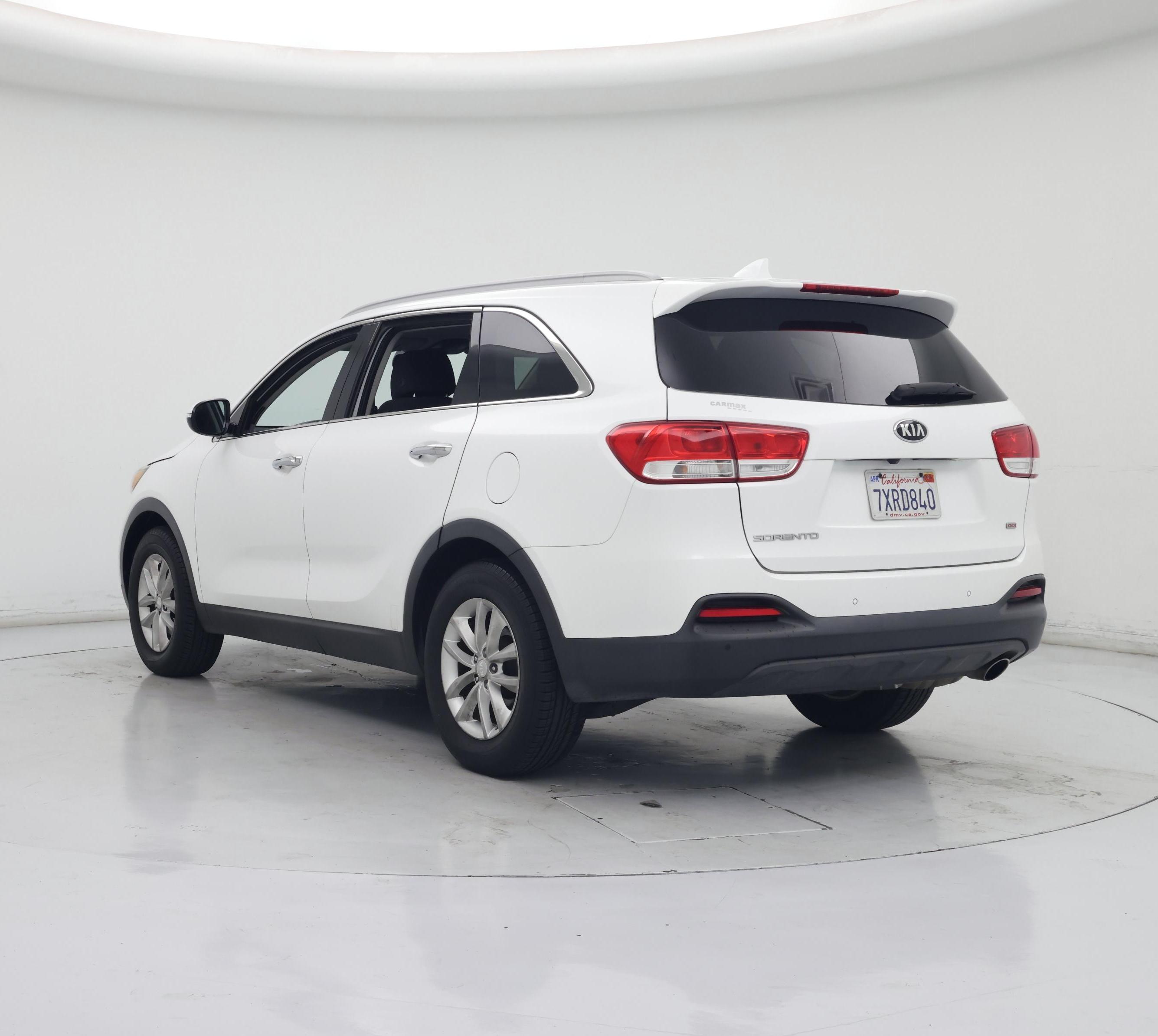 Thumbnail: 2017 Kia Sorento - 2