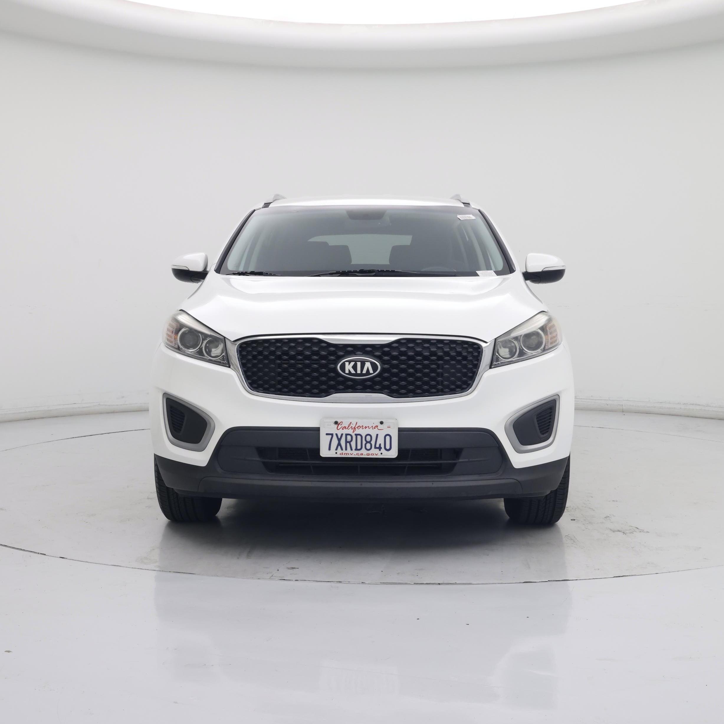 Thumbnail: 2017 Kia Sorento - 5