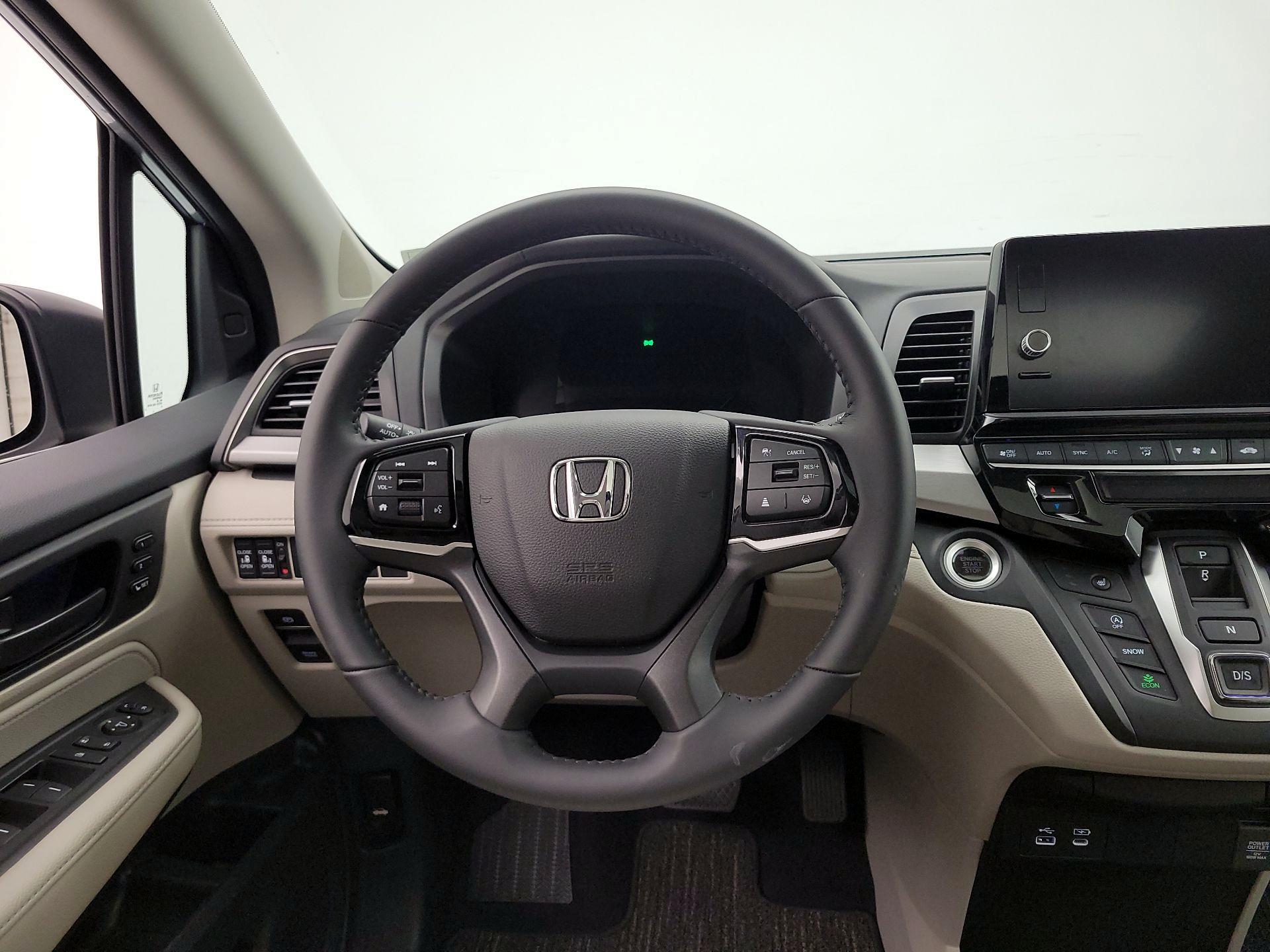 Thumbnail: 2025 Honda Odyssey - 10