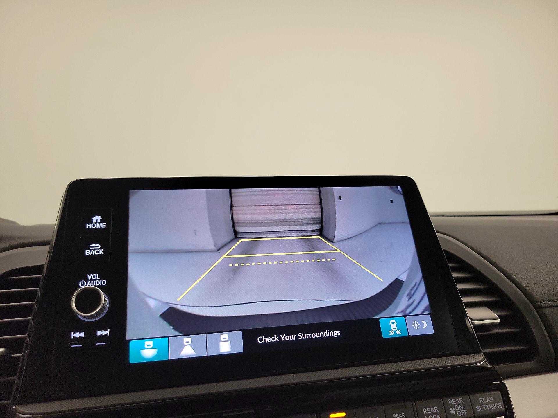 Thumbnail: 2025 Honda Odyssey - 15