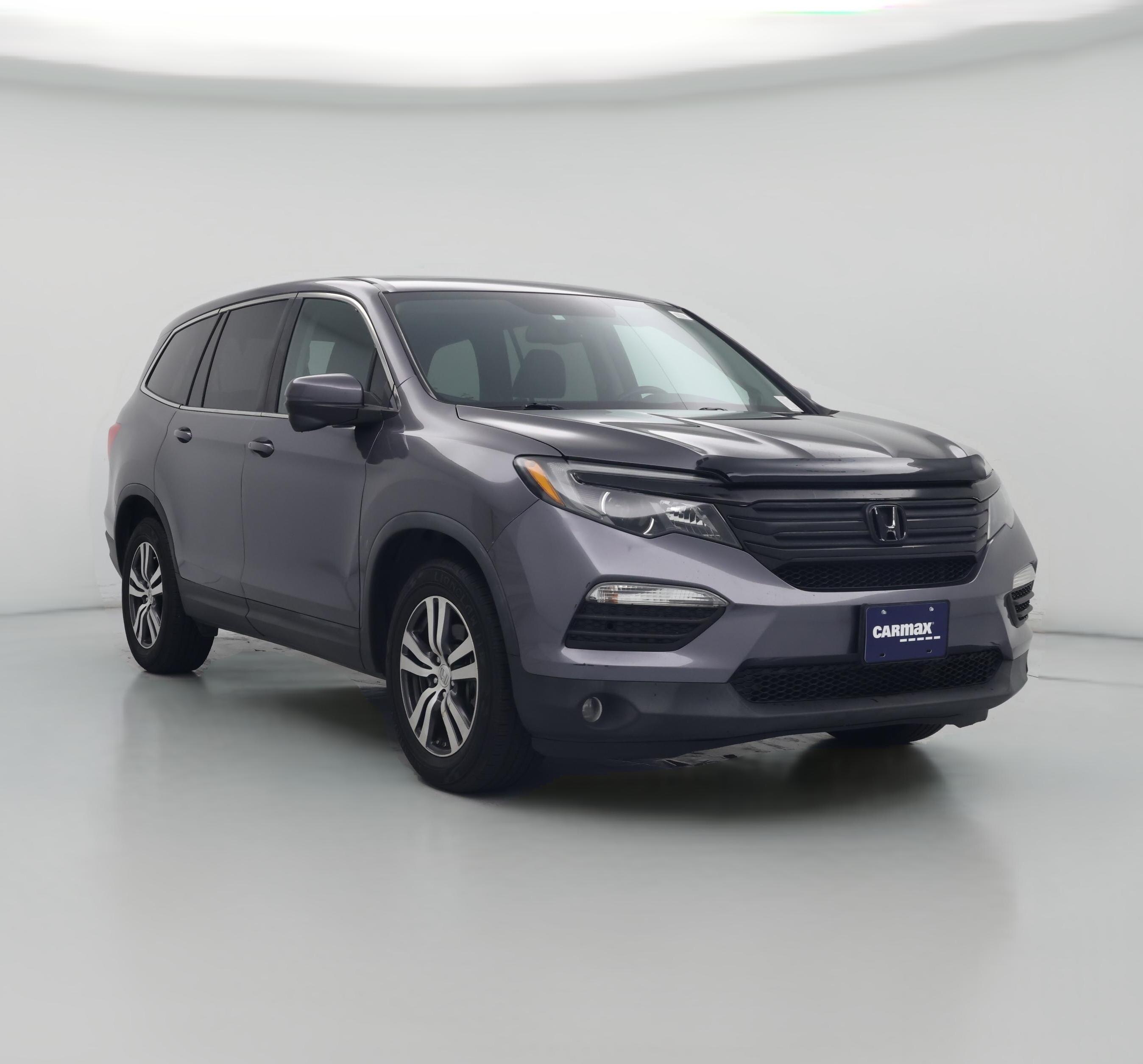 Thumbnail: 2017 Honda Pilot - 1