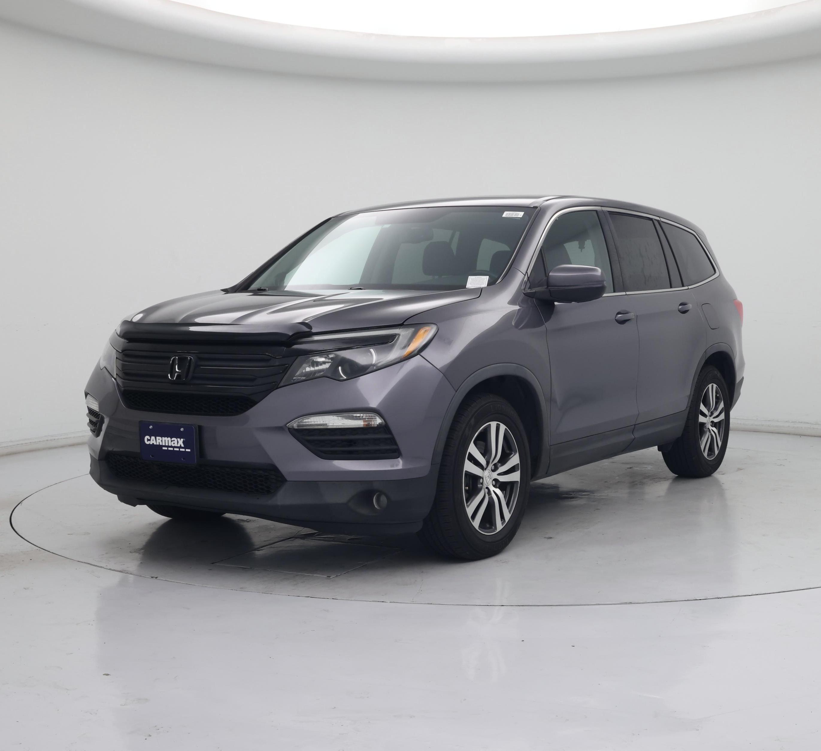 Thumbnail: 2017 Honda Pilot - 4