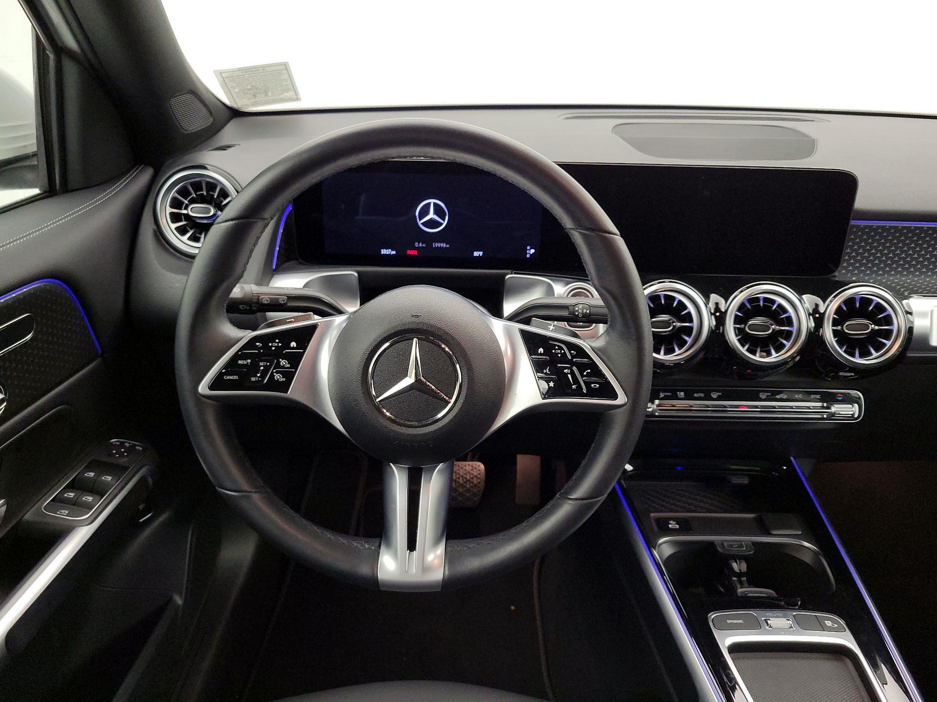 Thumbnail: 2024 Mercedes-Benz GLB - 10