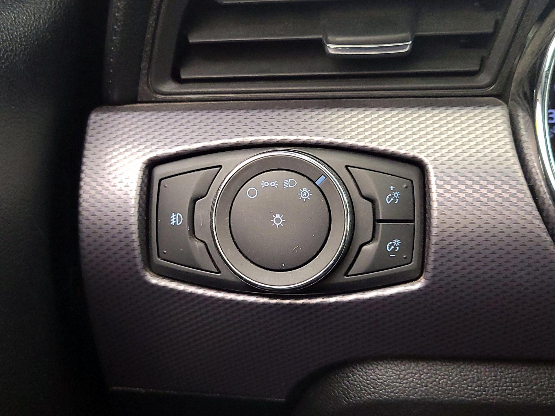 Thumbnail: 2016 Ford Mustang - 13