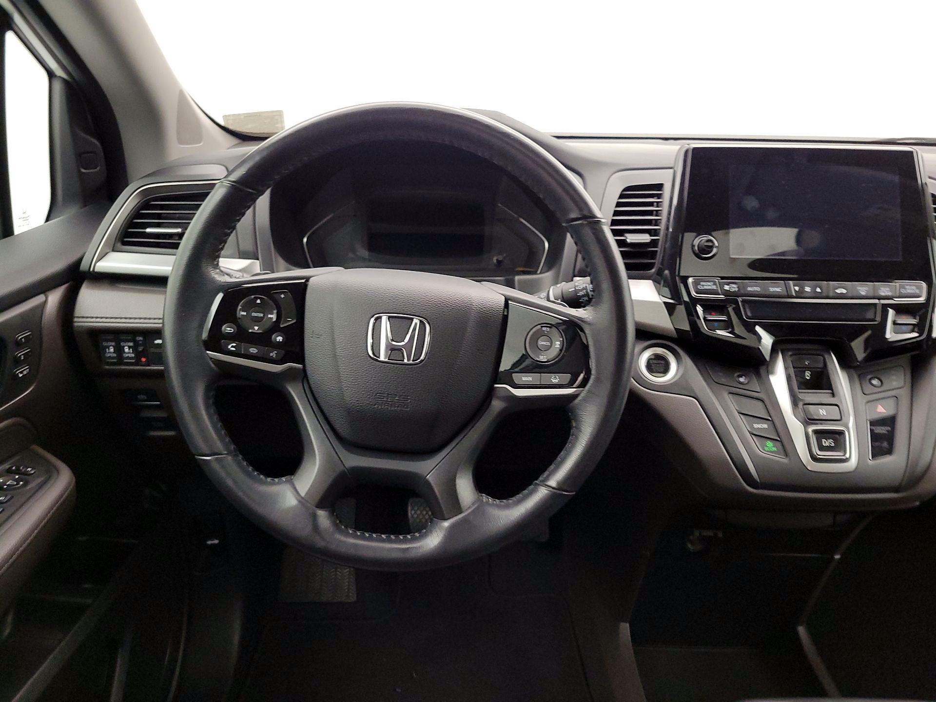 Thumbnail: 2019 Honda Odyssey - 10