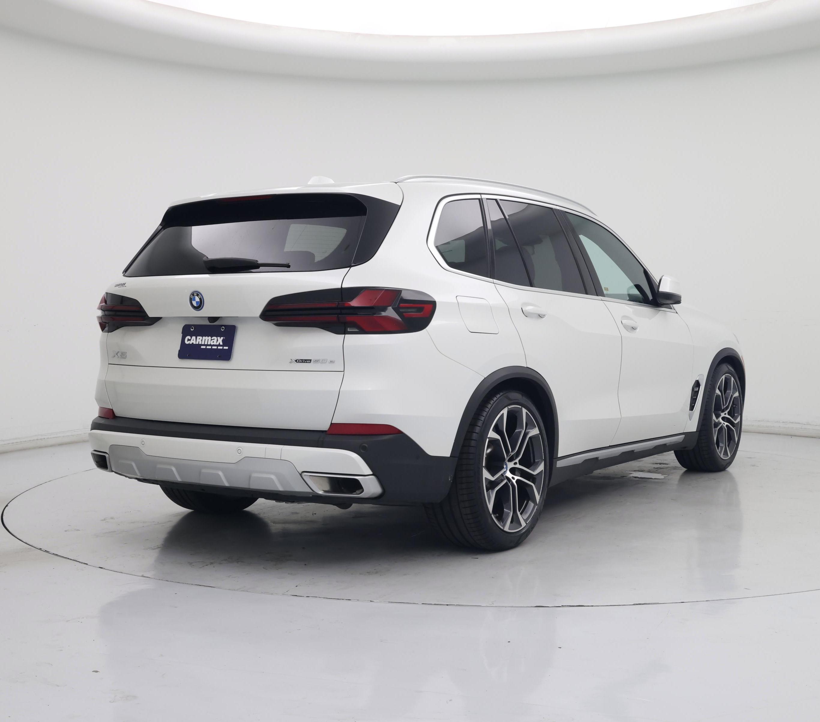 Thumbnail: 2024 BMW X5 - 8