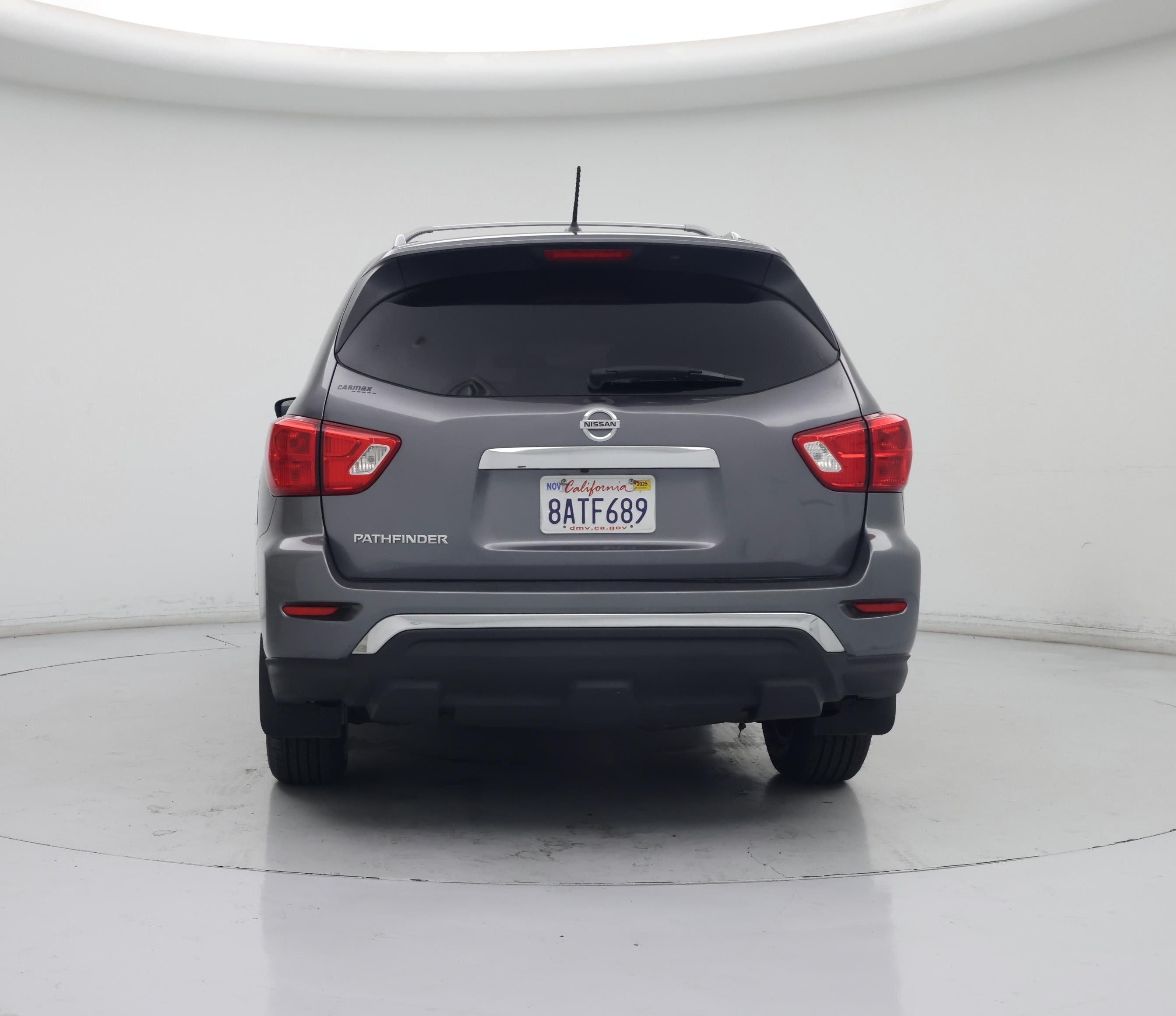 Thumbnail: 2017 Nissan Pathfinder - 6