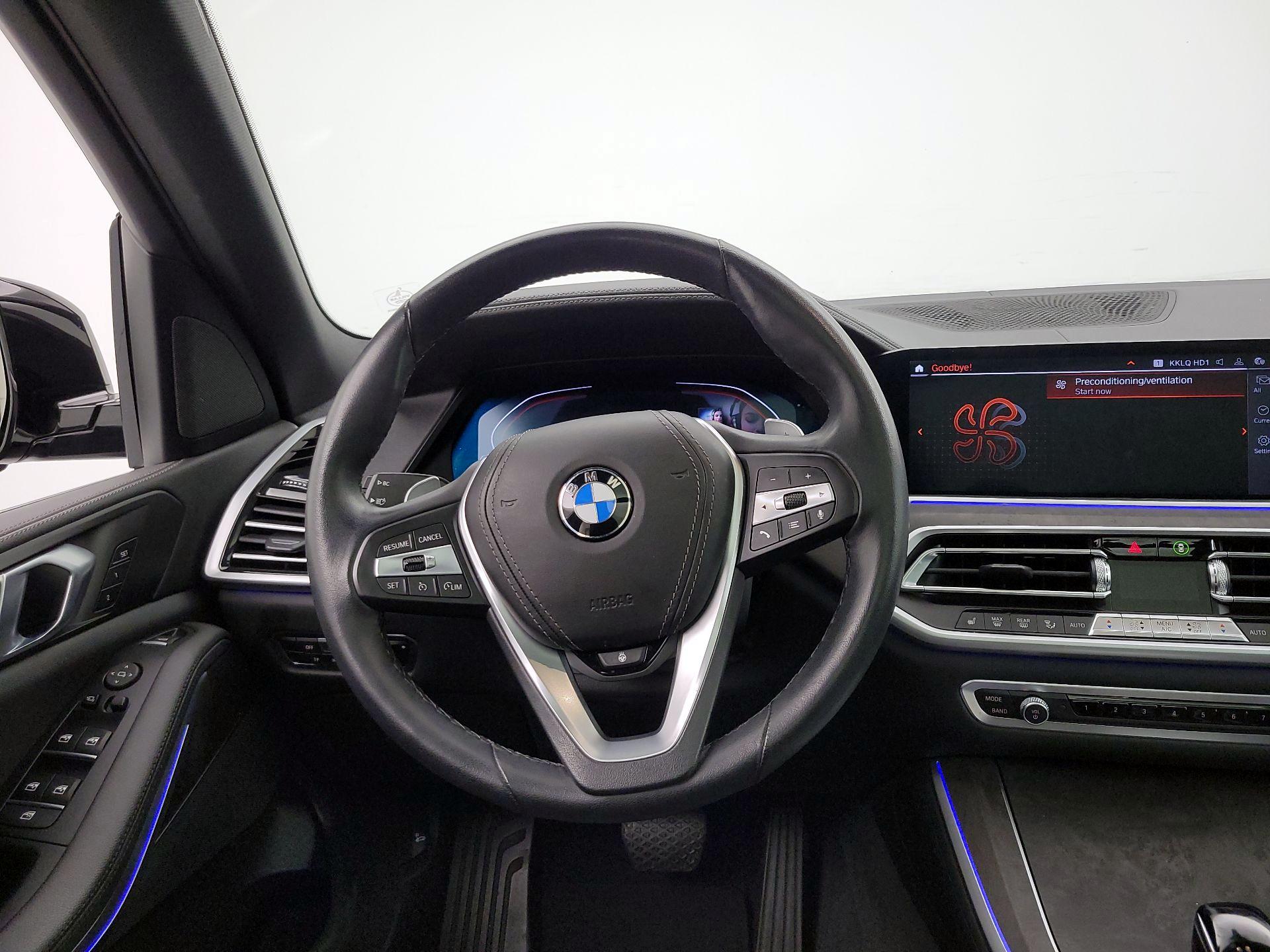 Thumbnail: 2022 BMW X5 - 10