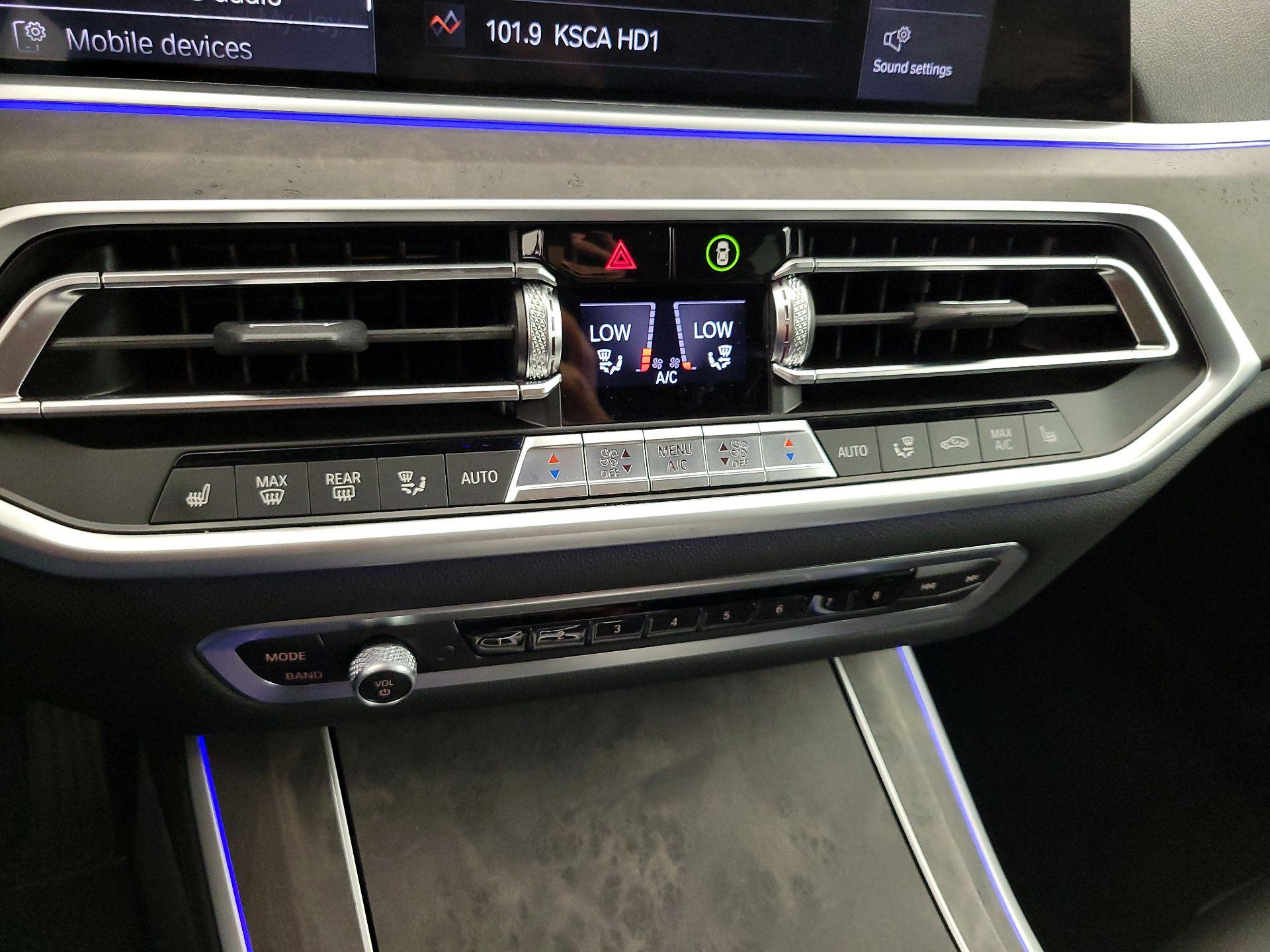 Thumbnail: 2022 BMW X5 - 17