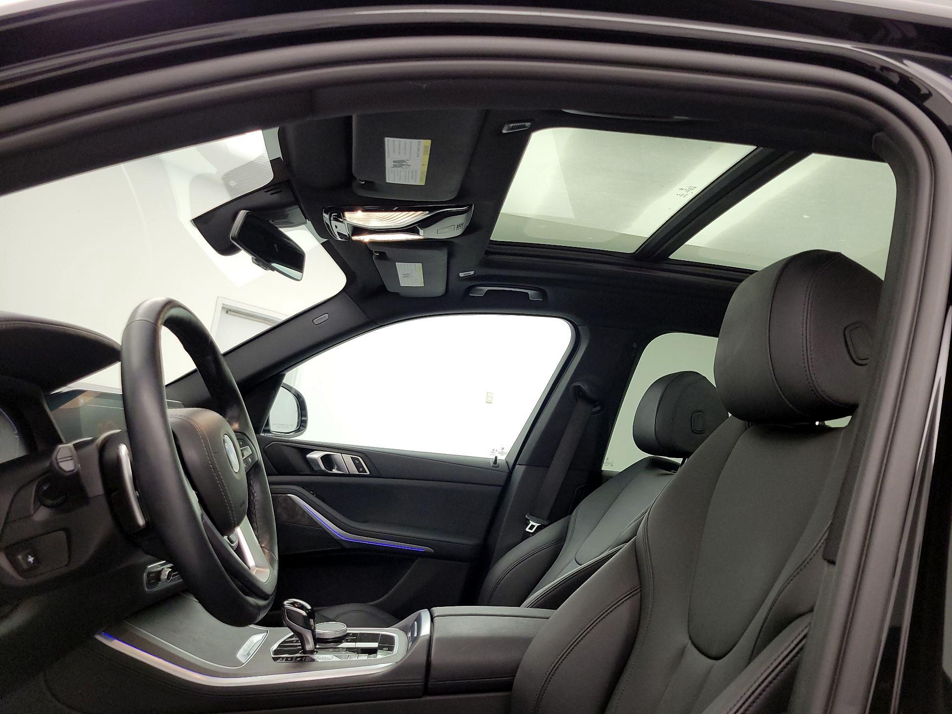 Thumbnail: 2022 BMW X5 - 20